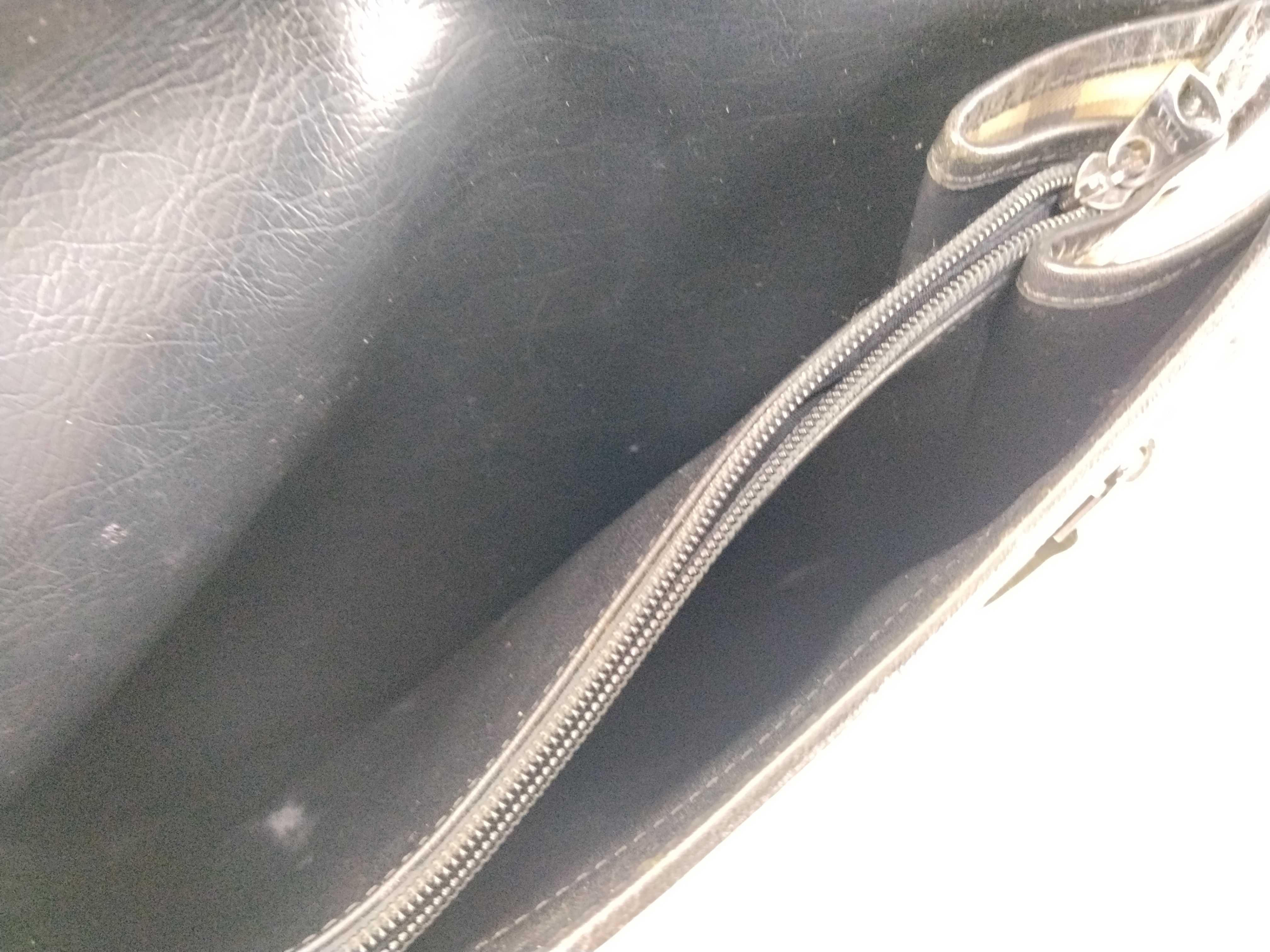 Nova Check Logo Shoulder Bag — view 11