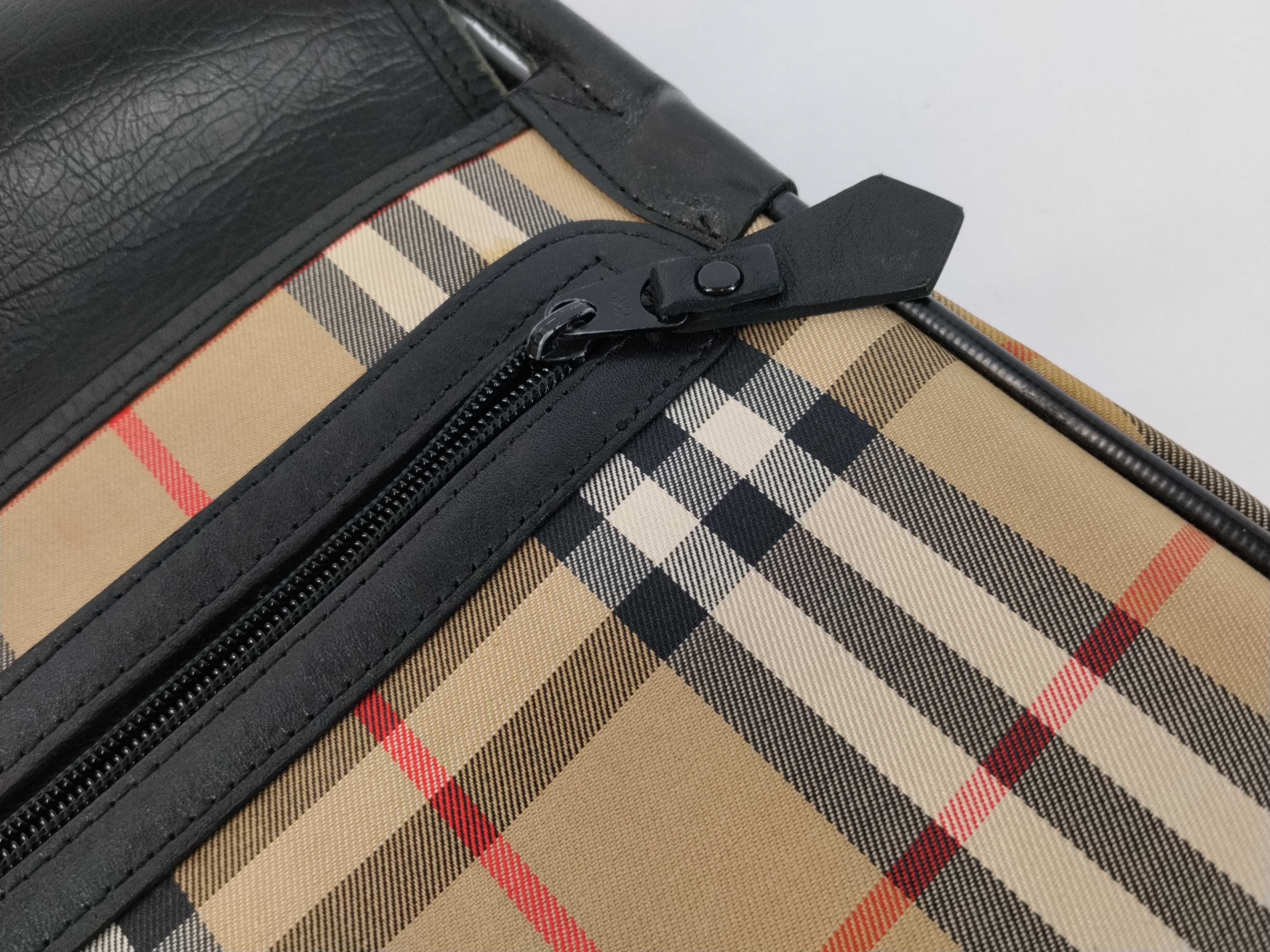 Nova Check Logo Shoulder Bag — view 10