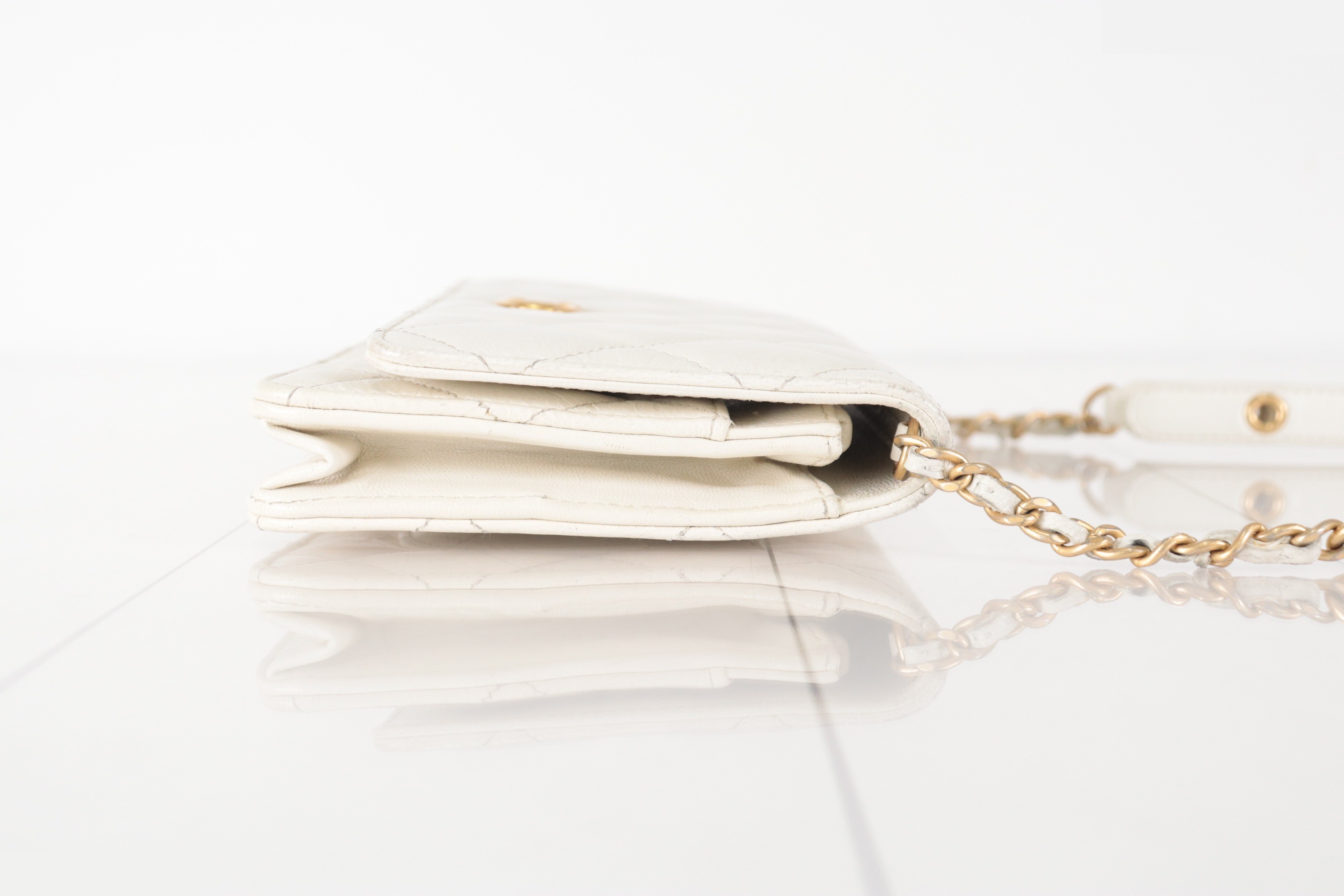 Coco Mark Lamb Chain Wallet, White, IC Plate — view 5