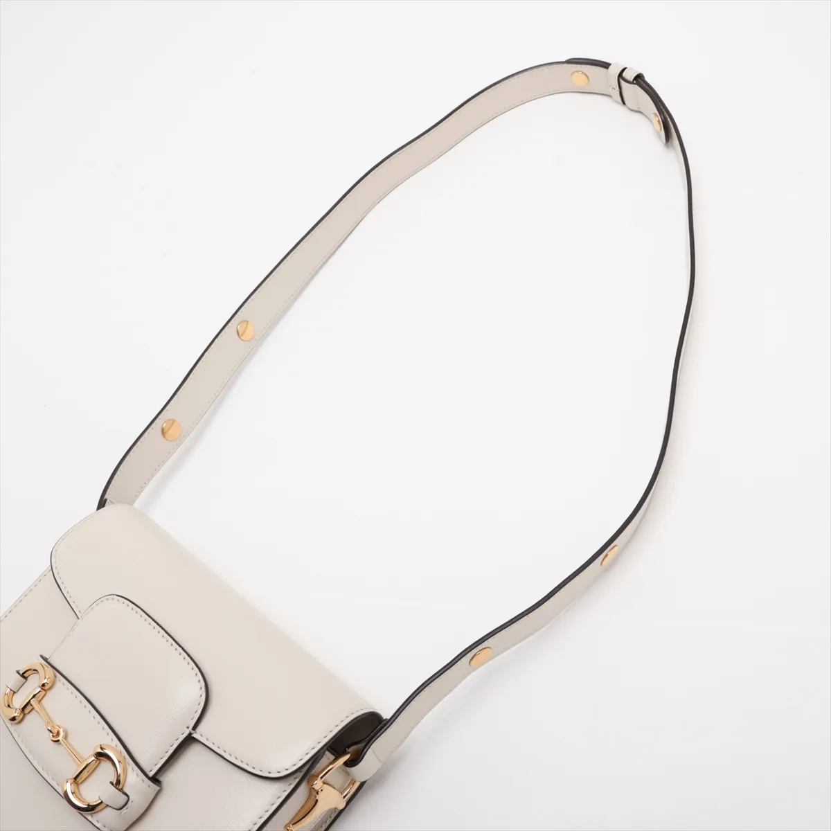 Horsebit 1955 Mini Round Bag 760191 Leather Shoulder Bag White — view 5