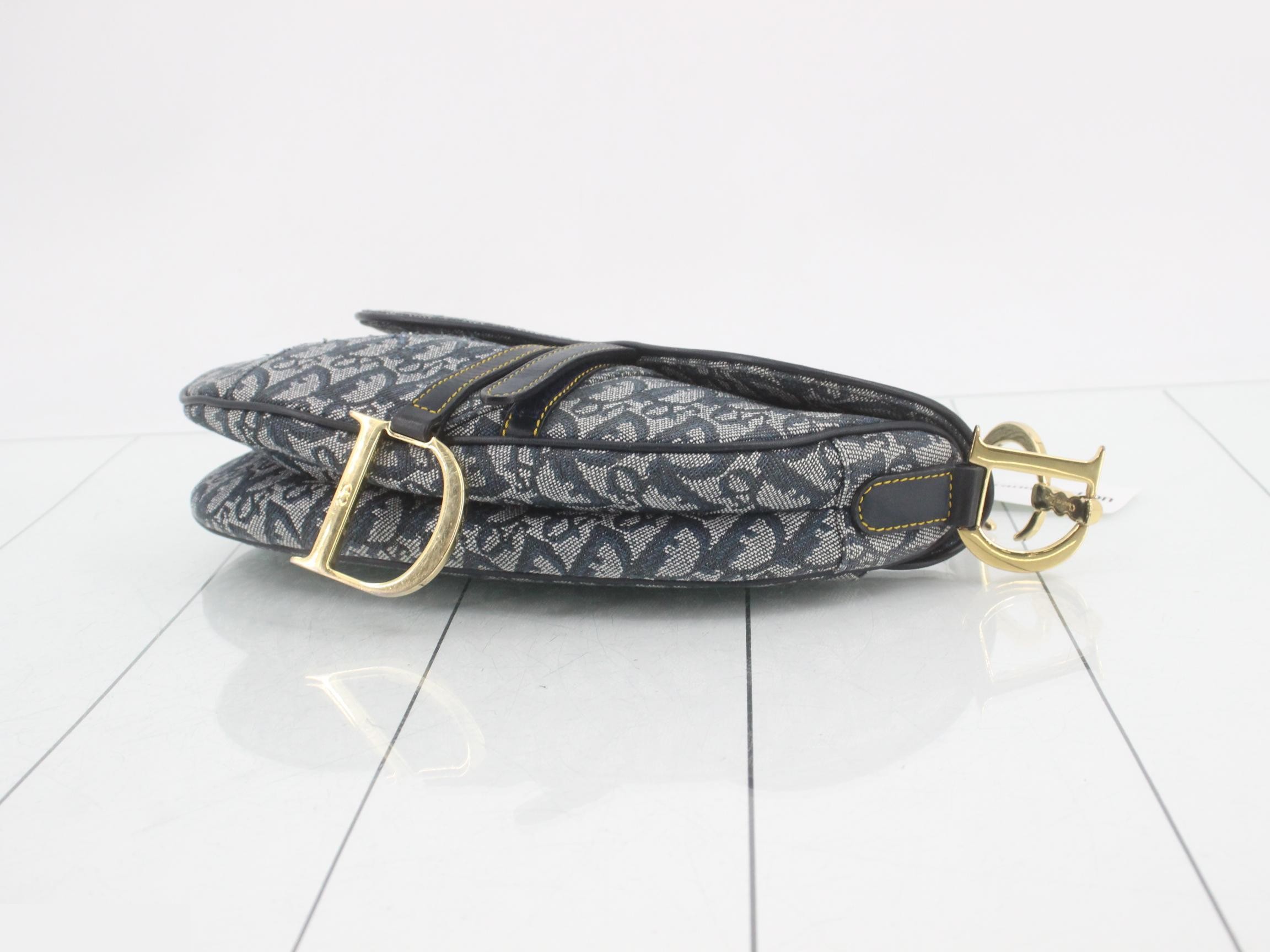 Saddle Trotter Shoulder Bag — view 6