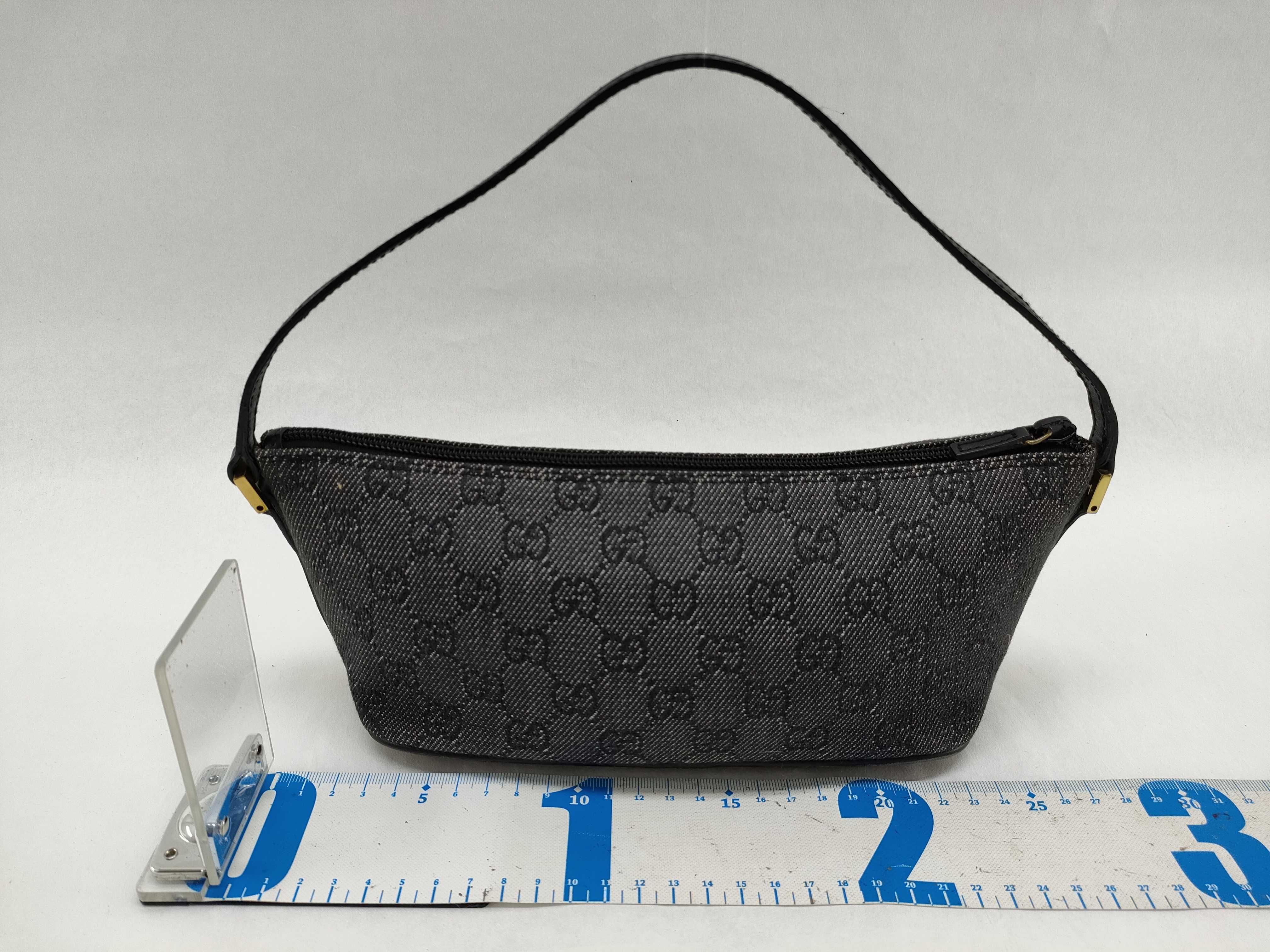 GG Canvas / Handbag / Canvas Handbag — view 2