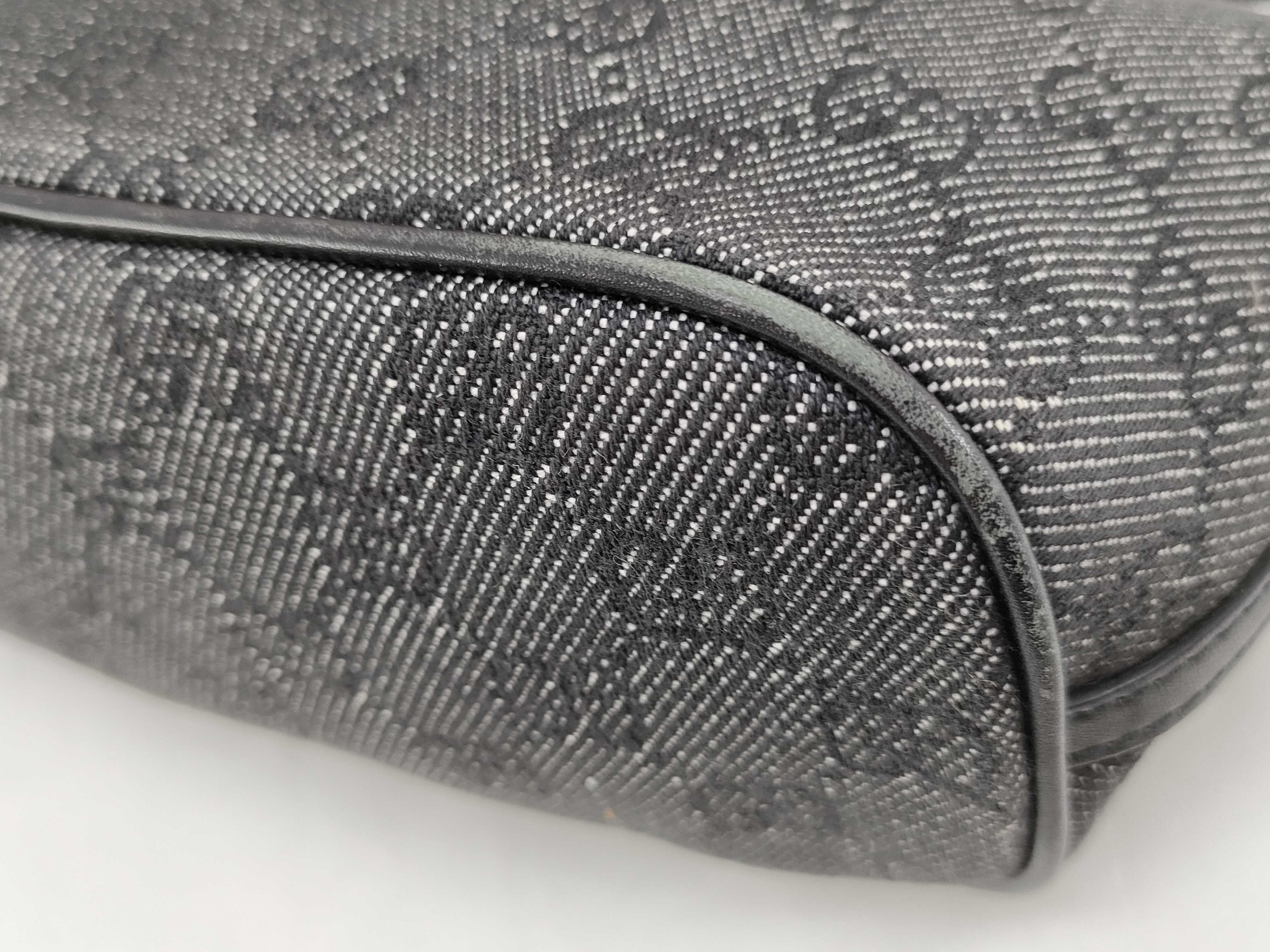 GG Canvas / Handbag / Canvas Handbag — view 7