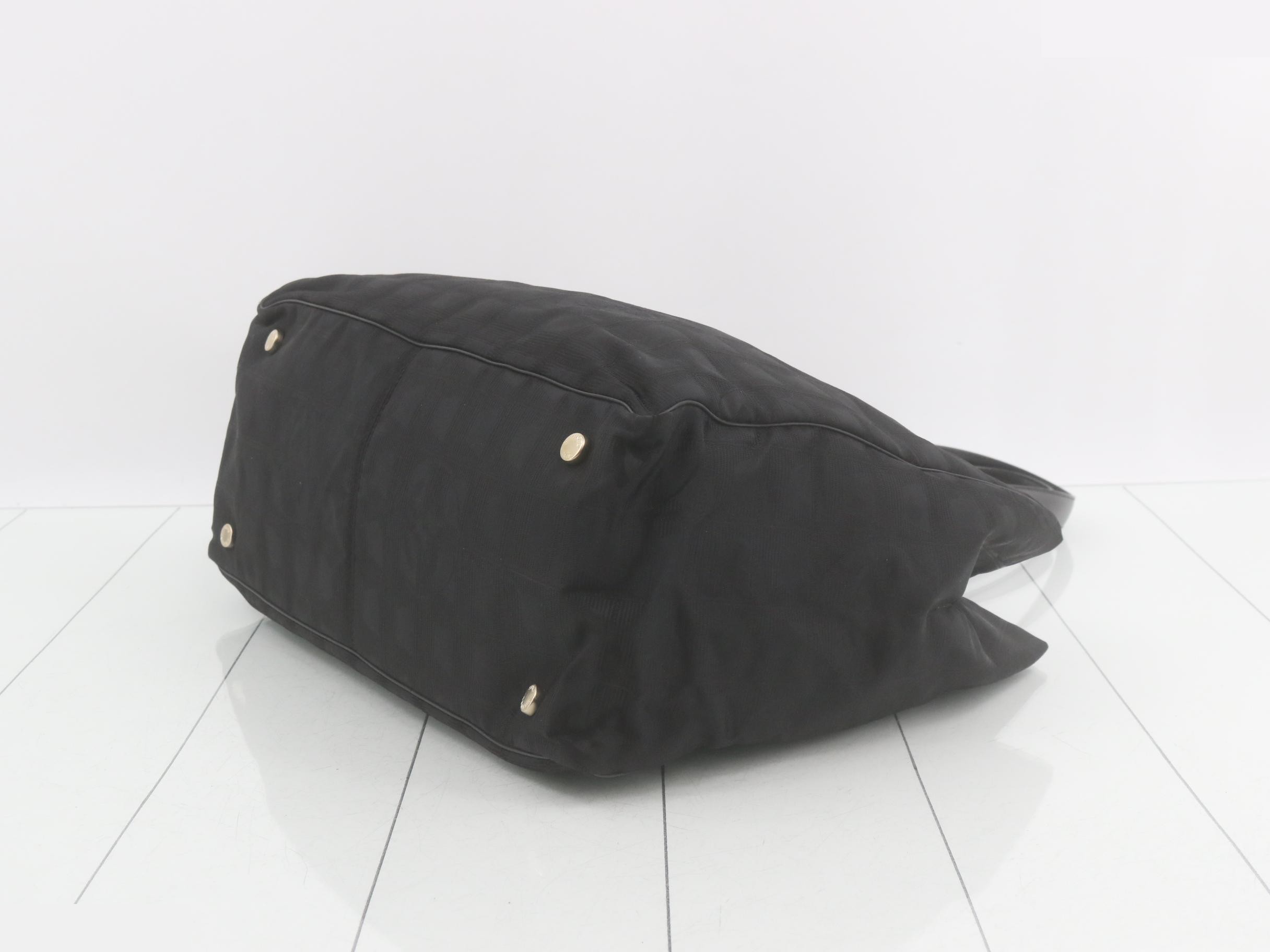 New Travel Line (Bags) - Tote Bag — view 6