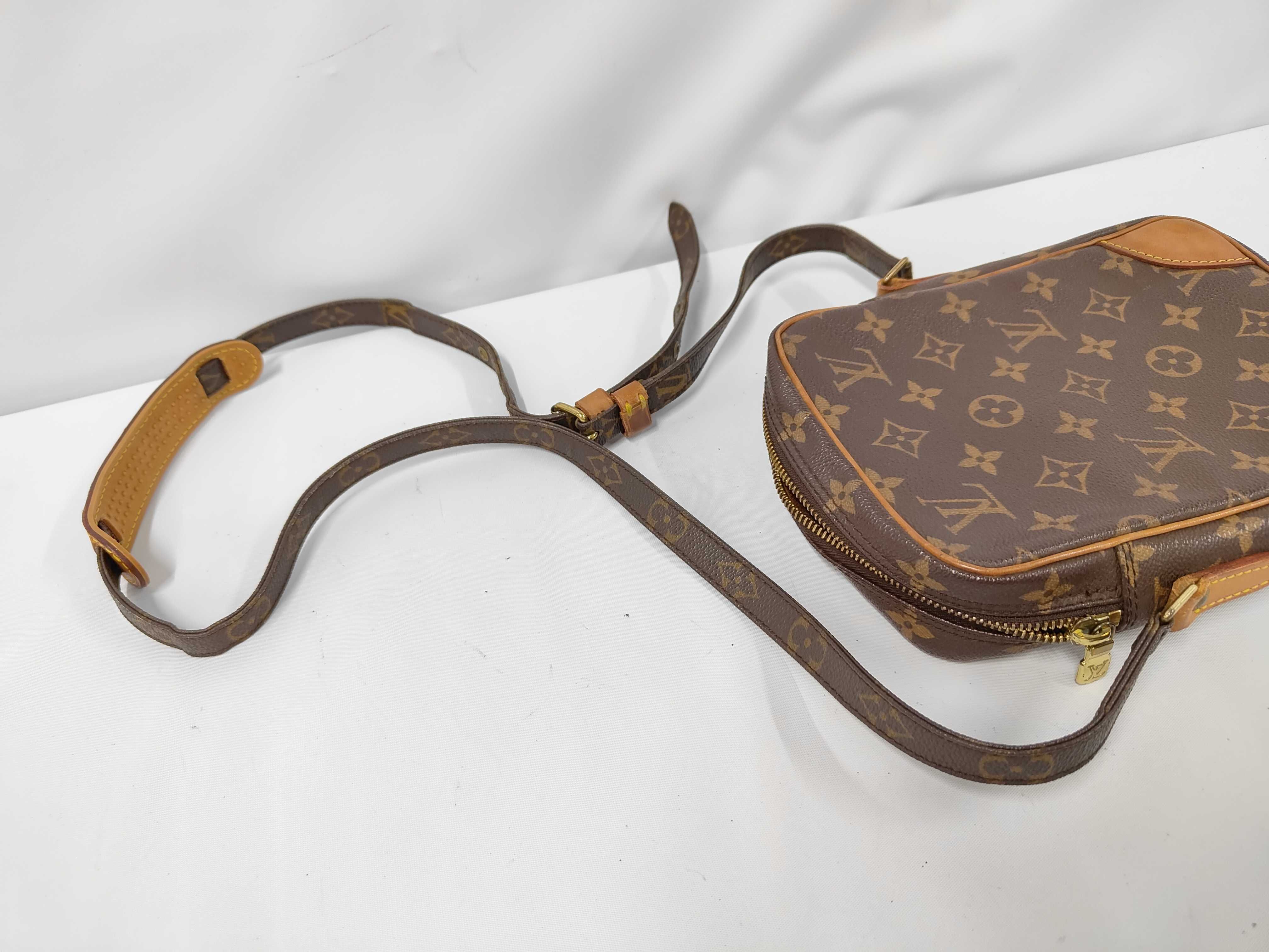 Danube Monogram M45266 Shoulder Bag — view 5