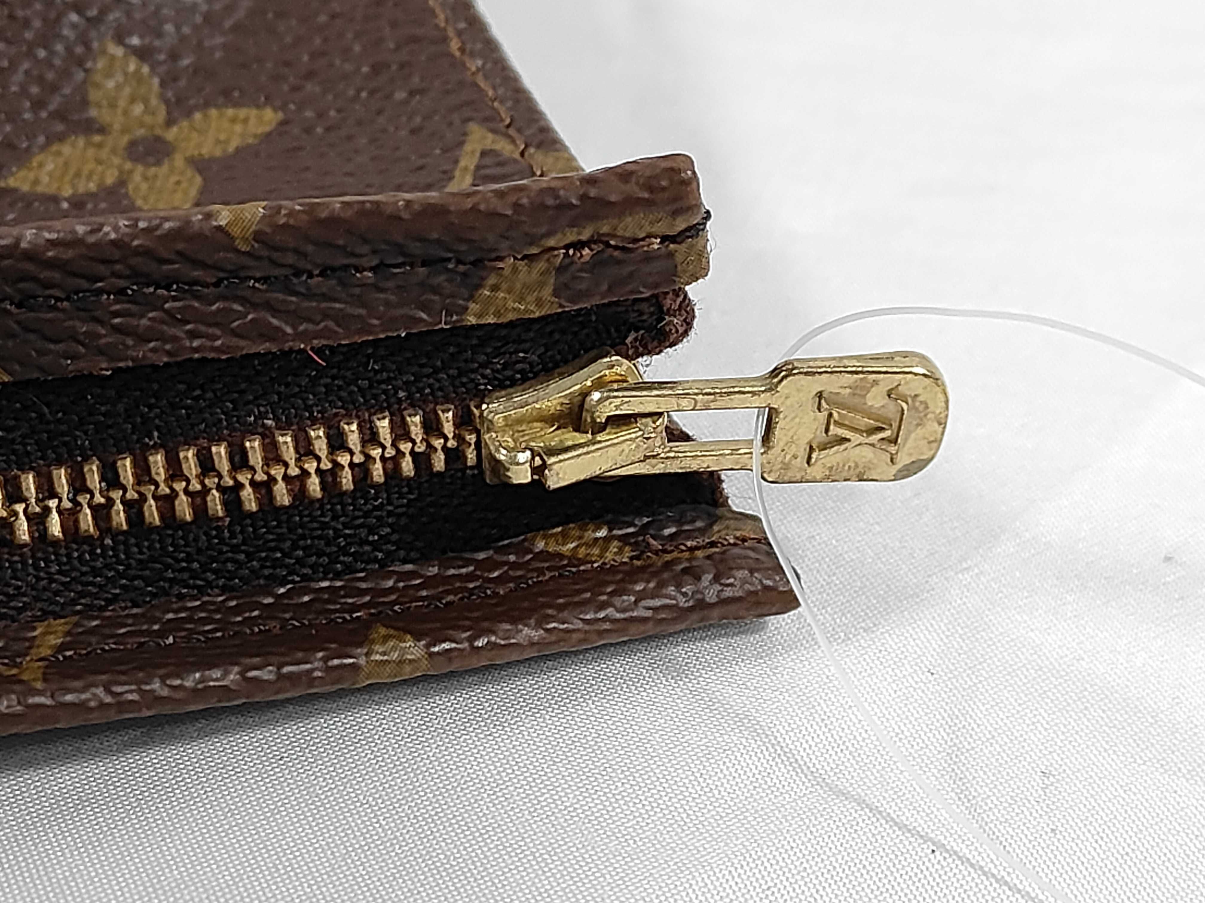 Monogram Pochette Toilette 26 Clutch Bag — view 3
