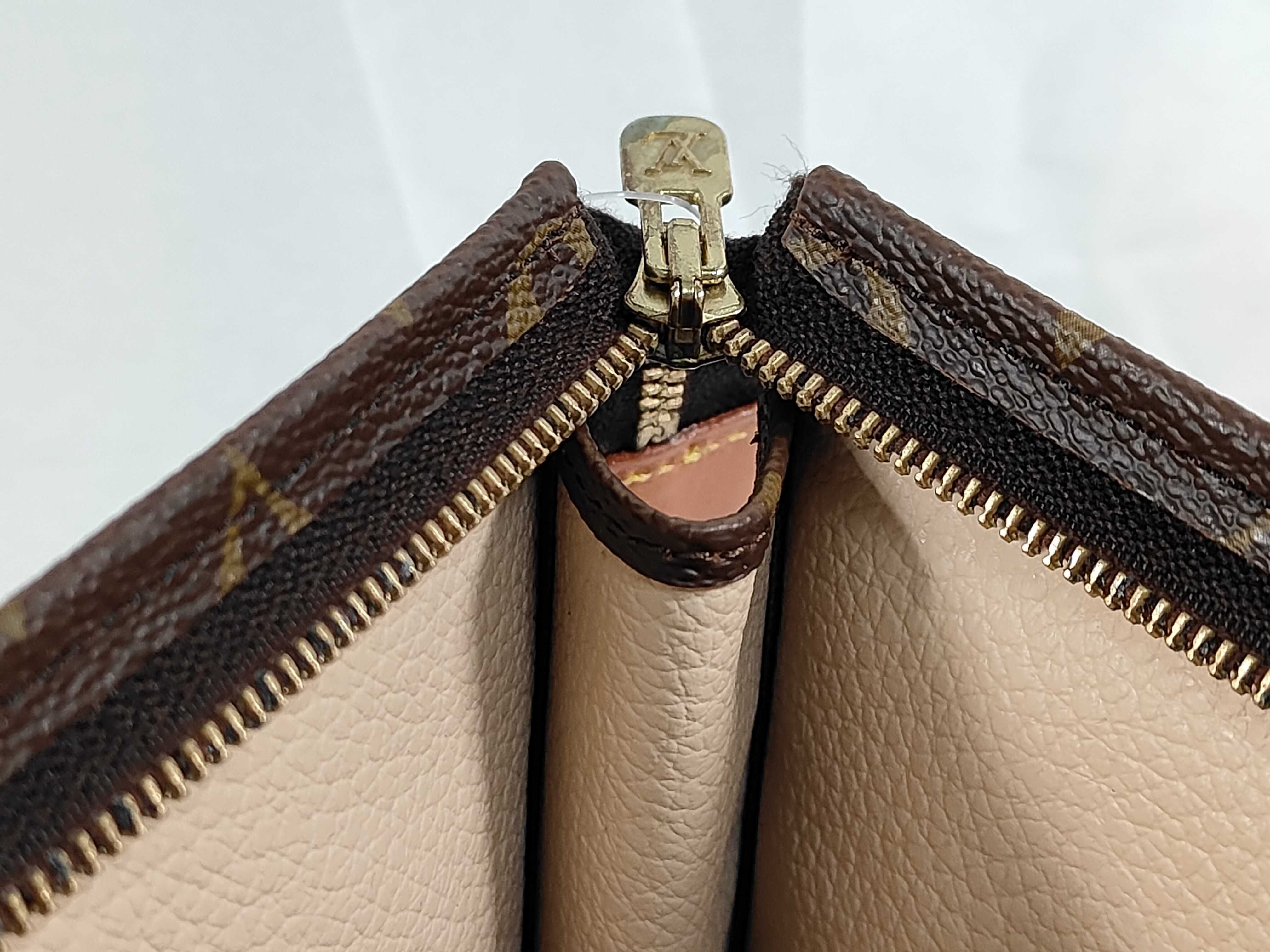 Monogram Pochette Toilette 26 Clutch Bag — view 7