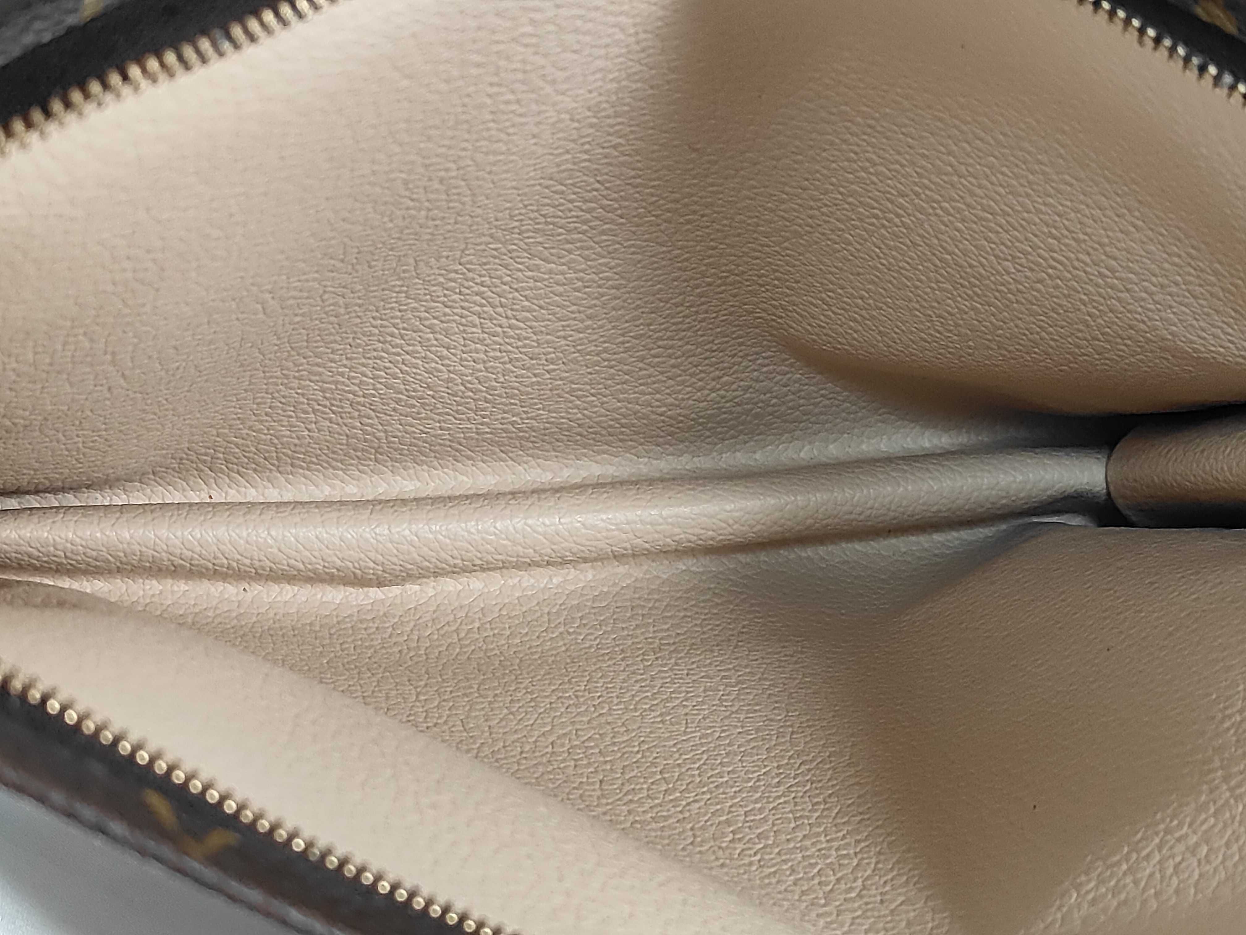 Monogram Pochette Toilette 26 Clutch Bag — view 8