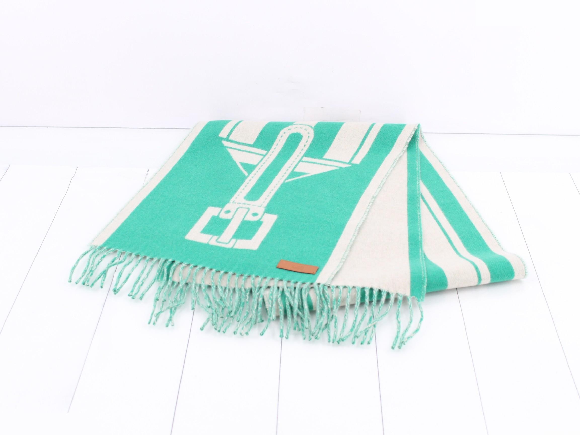 Stole / Sangle / 100% Cashmere / Green — view 2