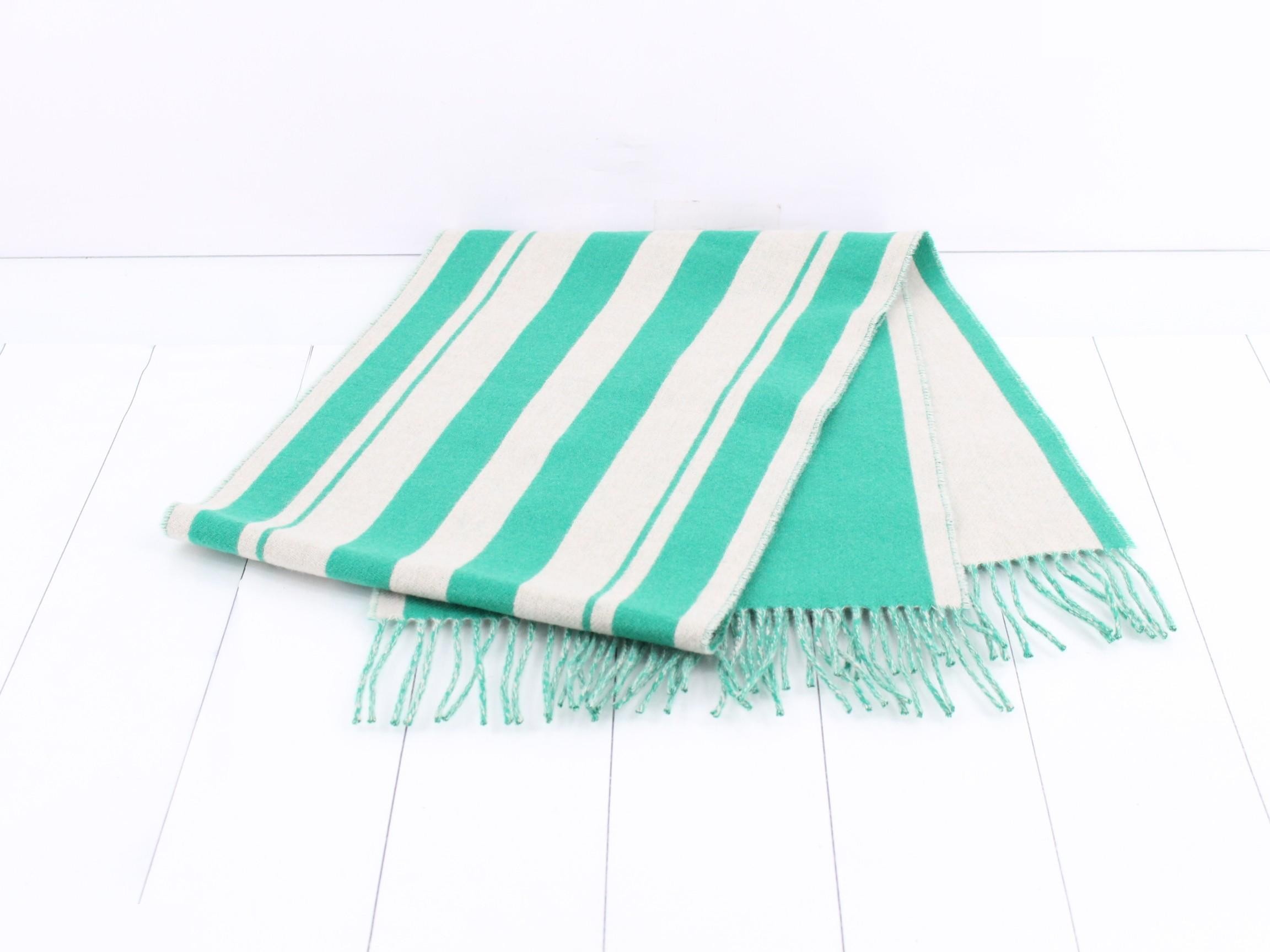 Stole / Sangle / 100% Cashmere / Green — view 3