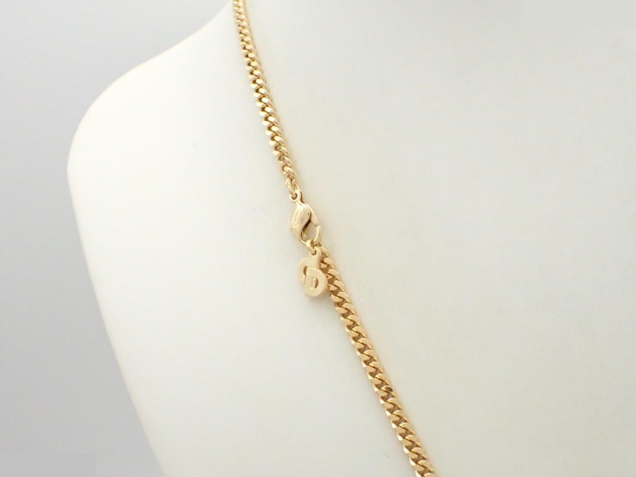 Other lines: Precious metals, necklaces, pendants — view 2