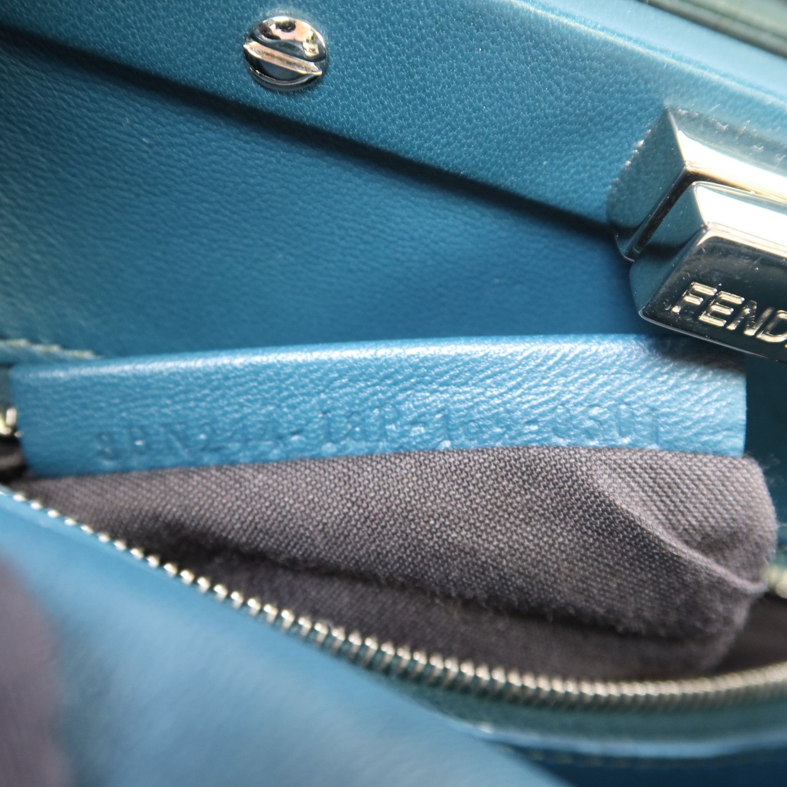 Peekaboo Wave Silver Hand-handed Bag For Shoulders And Backs 2way Should, Green — view 6