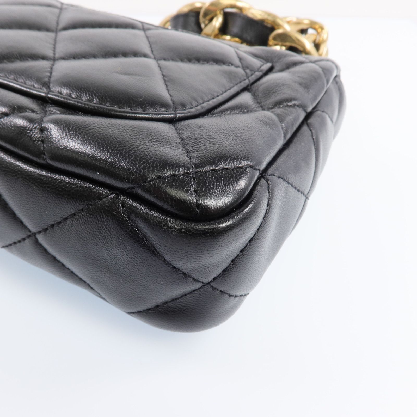 Black Cowhide Leather Chain Shoulder Bag Calfskin (cowhide) — view 8