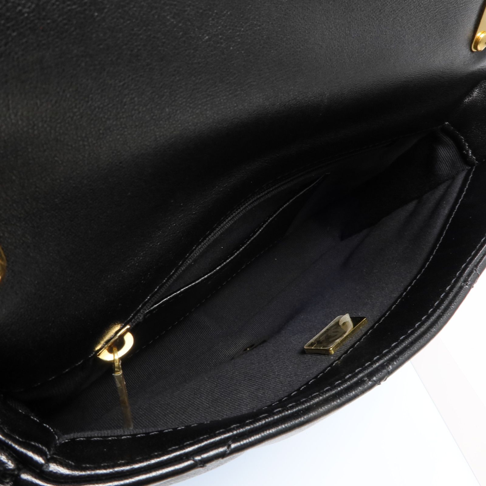 Black Cowhide Leather Chain Shoulder Bag Calfskin (cowhide) — view 10