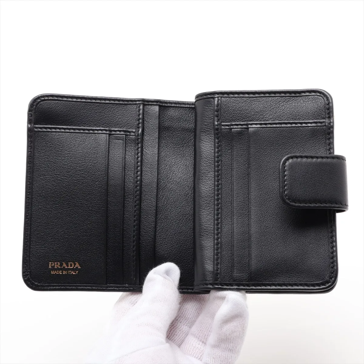 1ML018 Soft Grain Leather Compact Wallet, Black — view 3