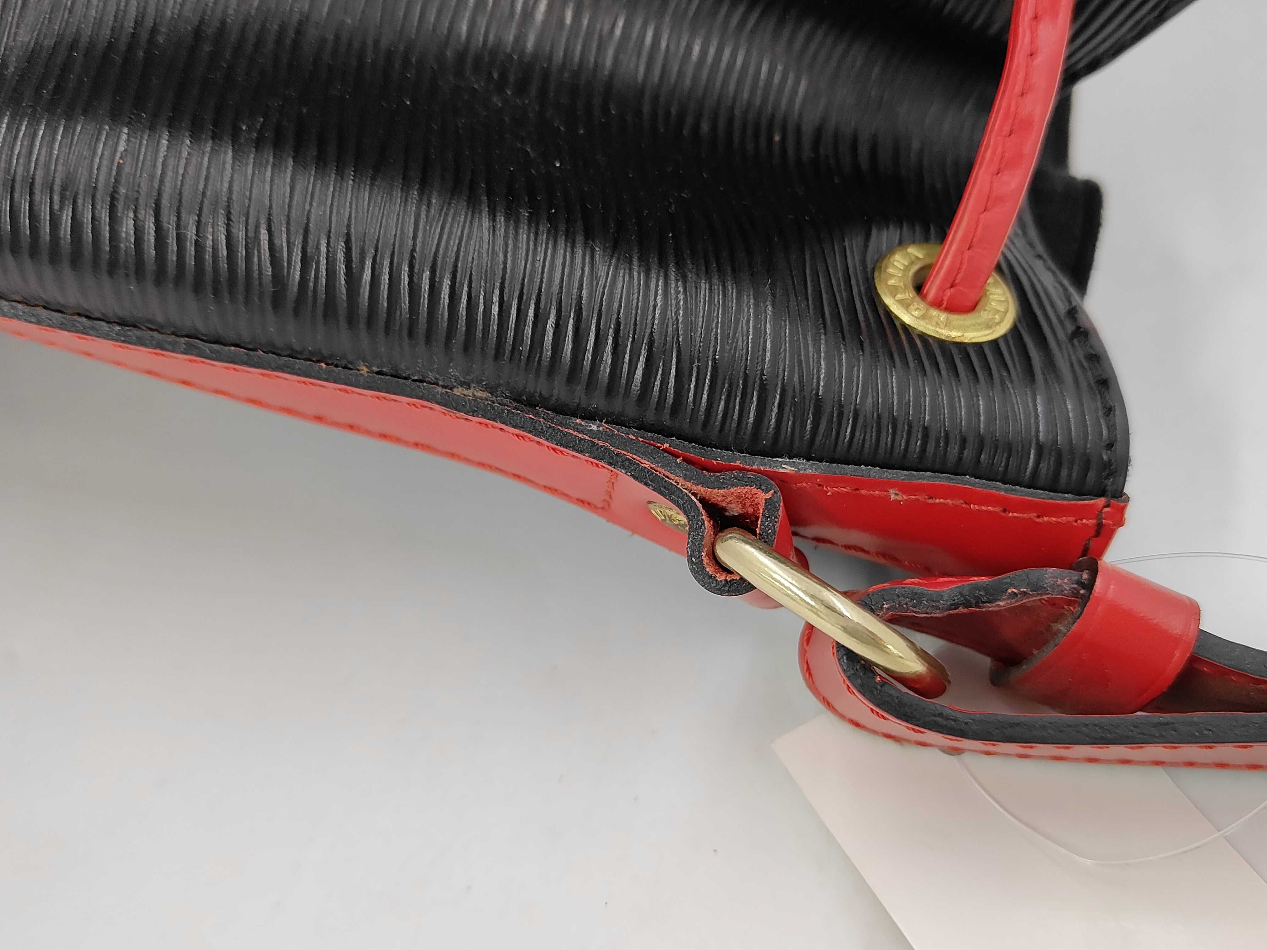 Epi Noe M44017 Shoulder Bag — view 5