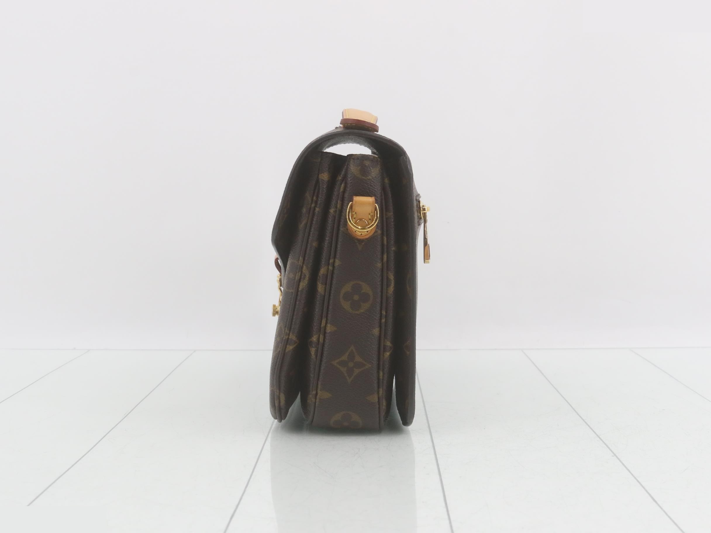 Monogram Pochette Metis MM 2-Way Handbag — view 3