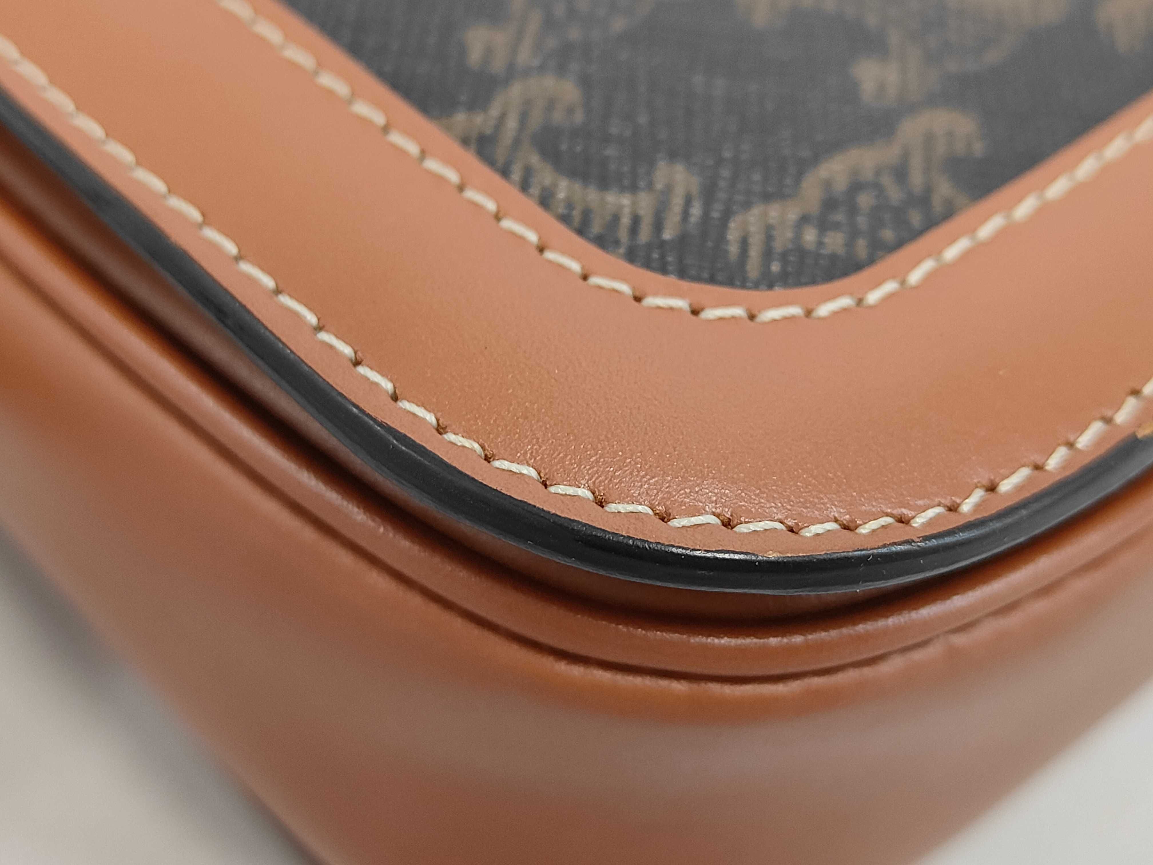 Triomphe Classic Large Caramel Shoulder Bag 191242BZ4.04LU — view 3