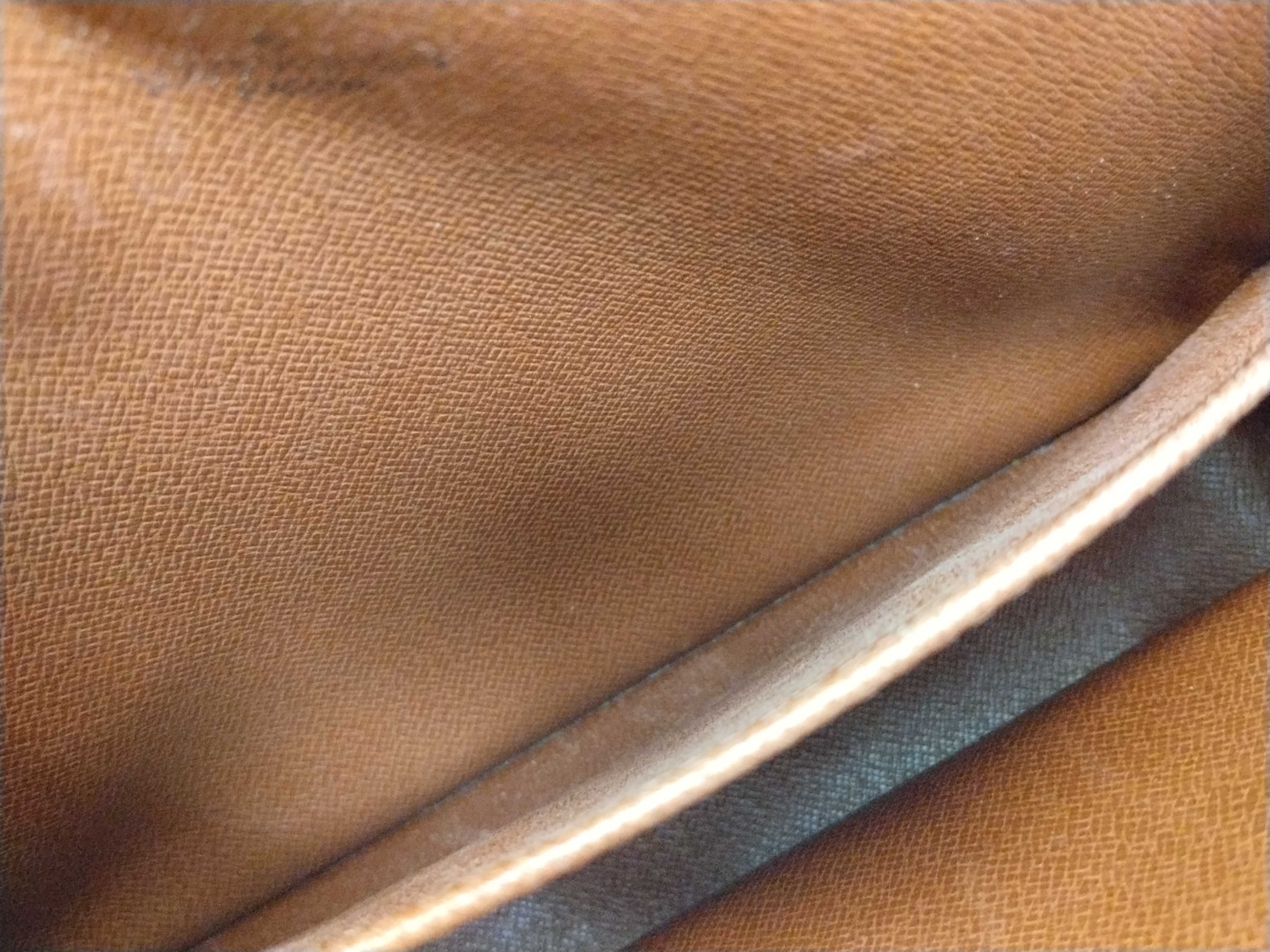 Monogram LV Compiegne 23 Pouch — view 9
