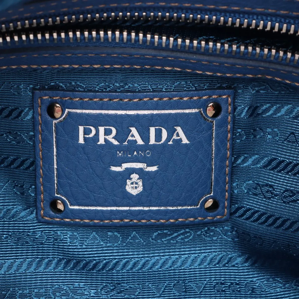 Vitello Daino Leather Shoulder Bag, Blue BR4311 — view 9