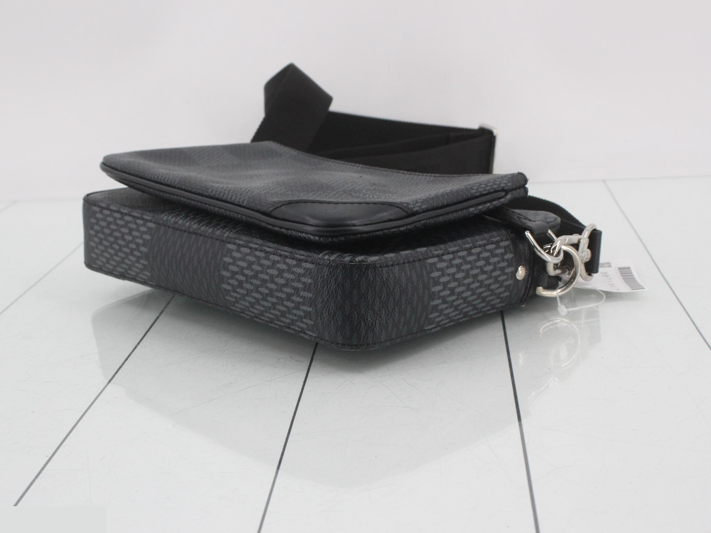 Trio Messenger — view 6