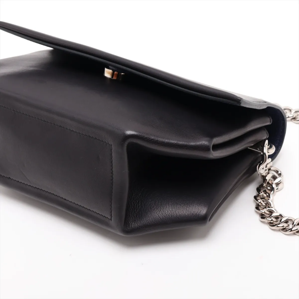 Opli 24, Veau Swift leather, black, silver hardware, D: 2019 — view 3