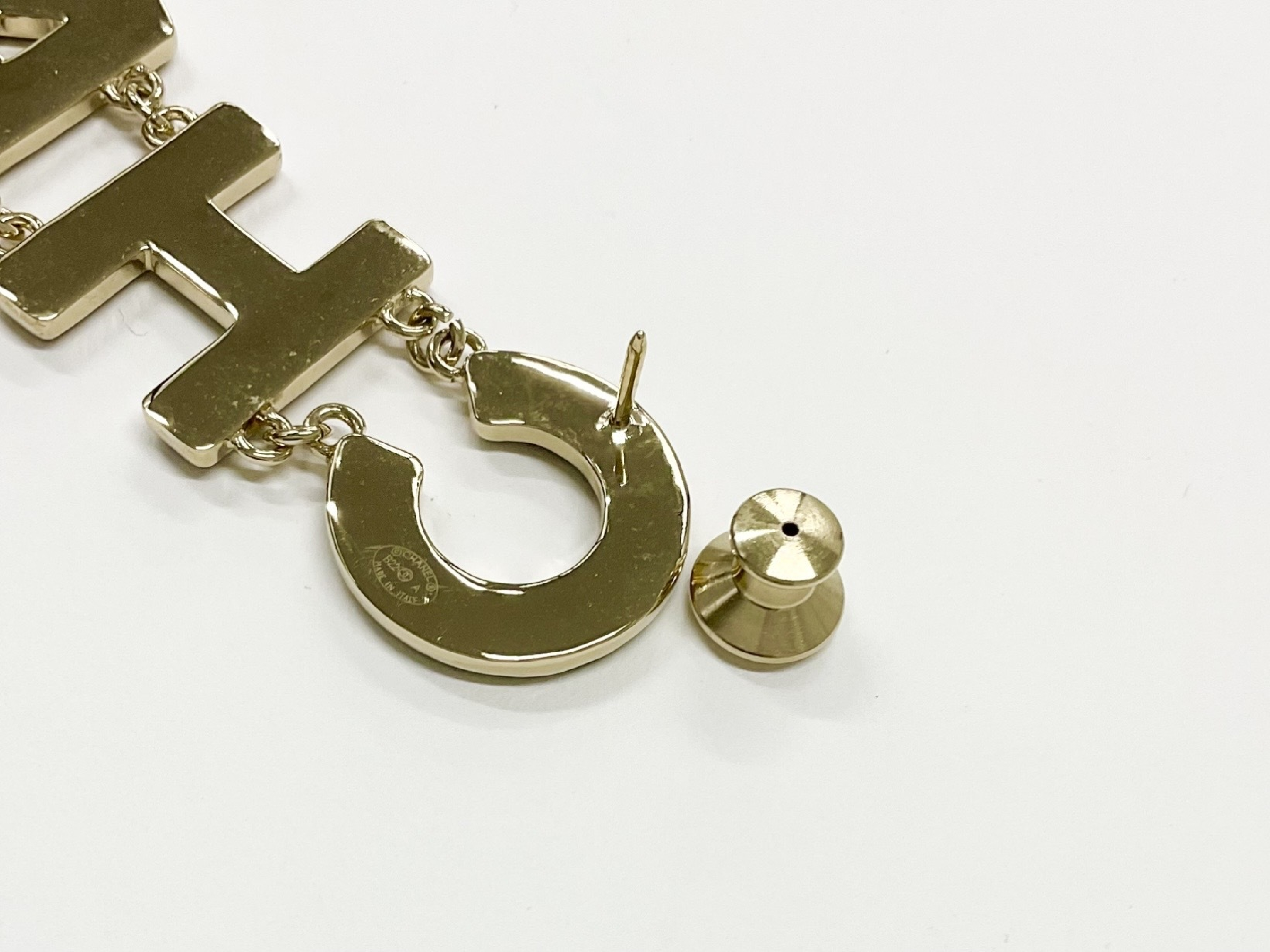 GP Brooch — view 3
