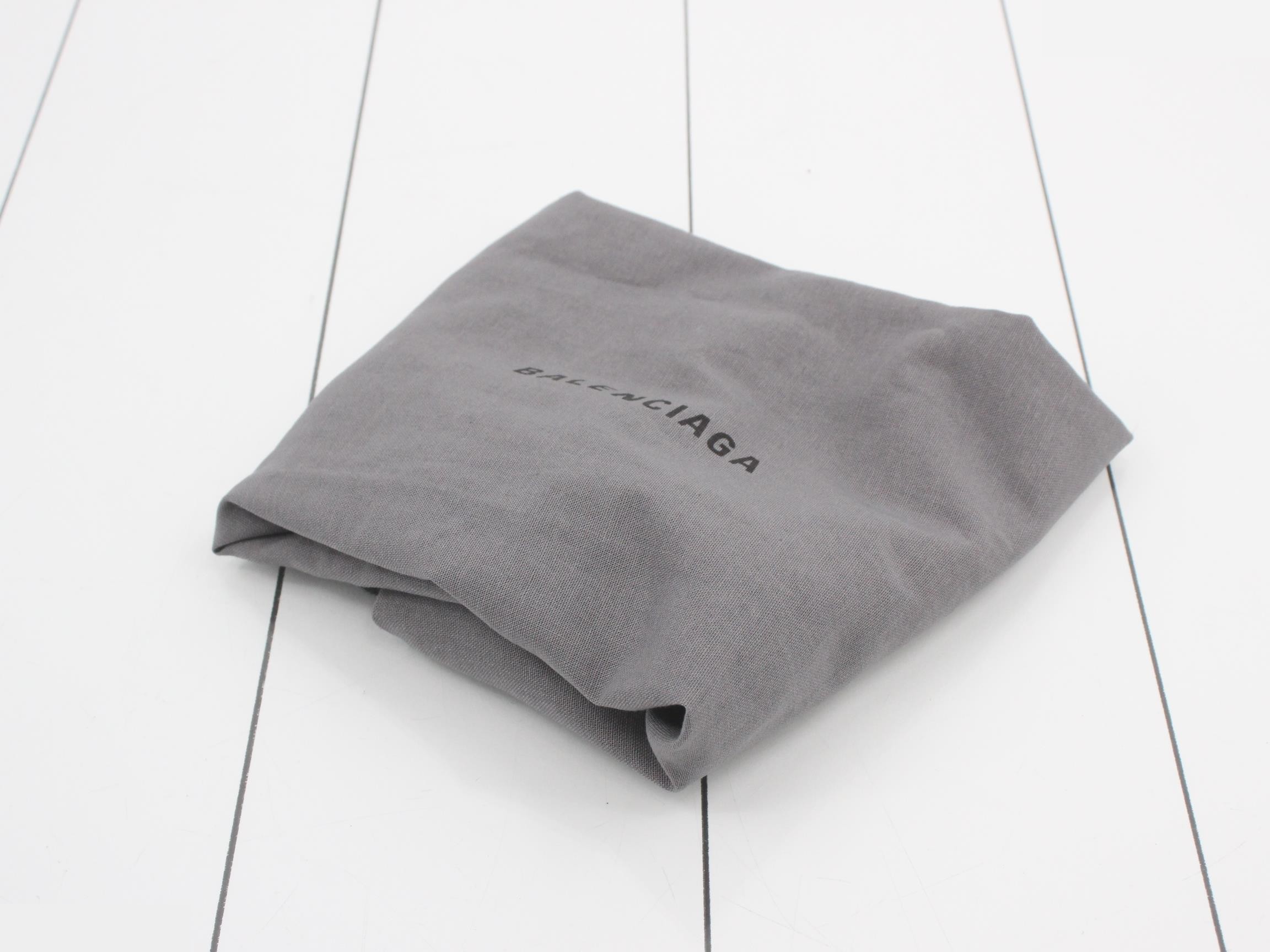 Giant Hip Shoulder Bag, Gray — view 7