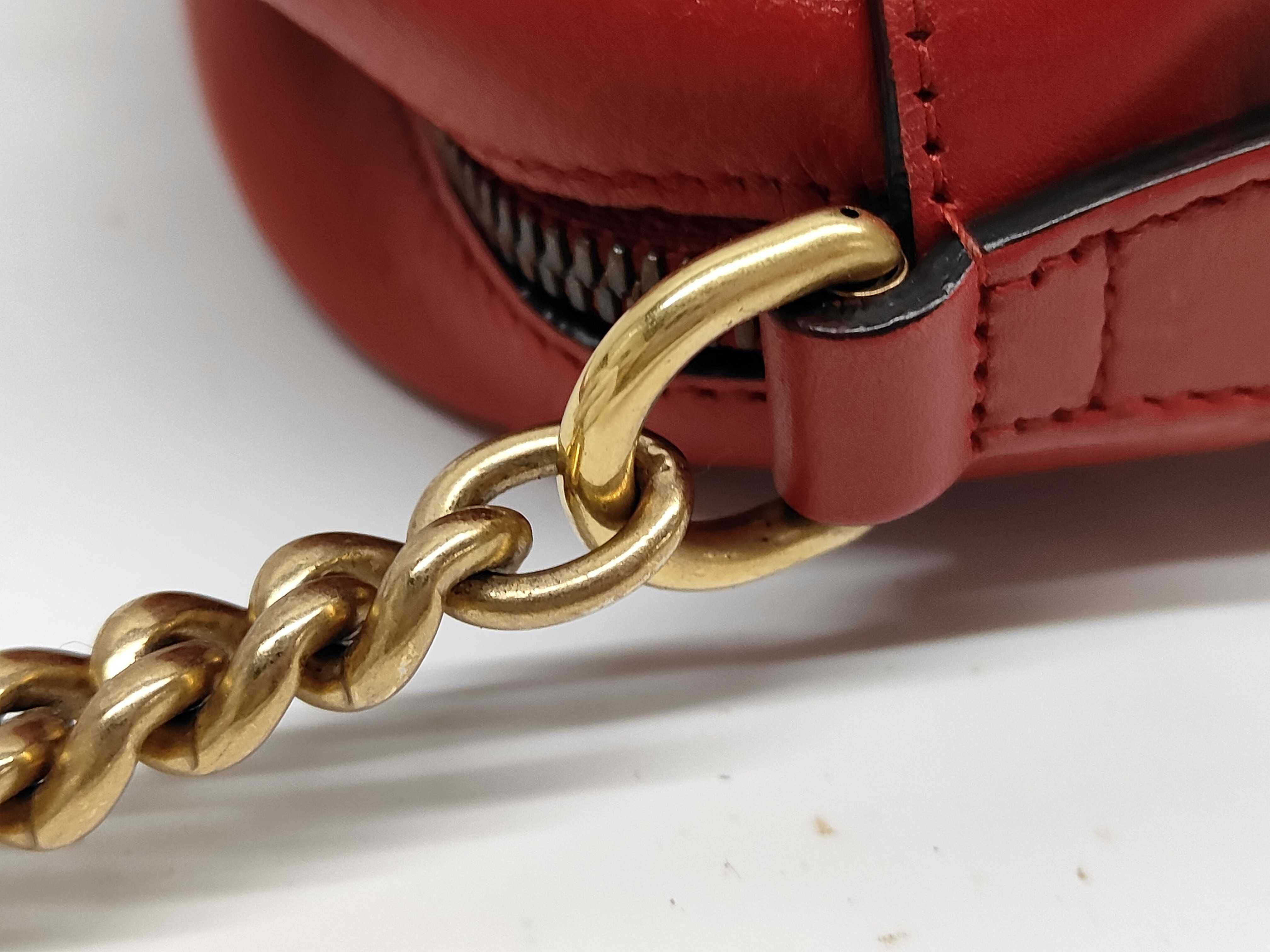 GG Marmont Matelasse Small Shoulder Bag — view 4