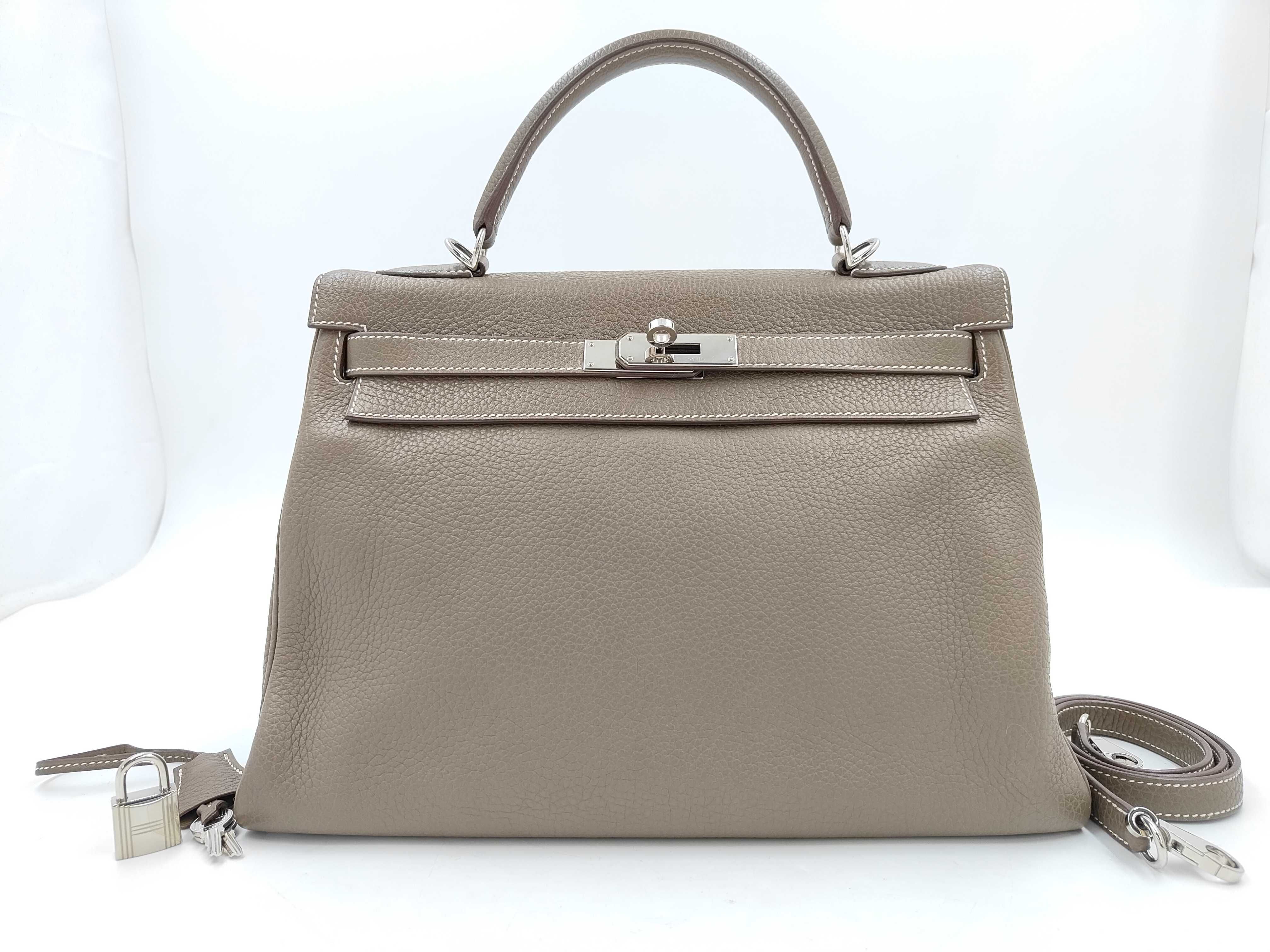 Kelly 32 Taurillon Leather Handbag