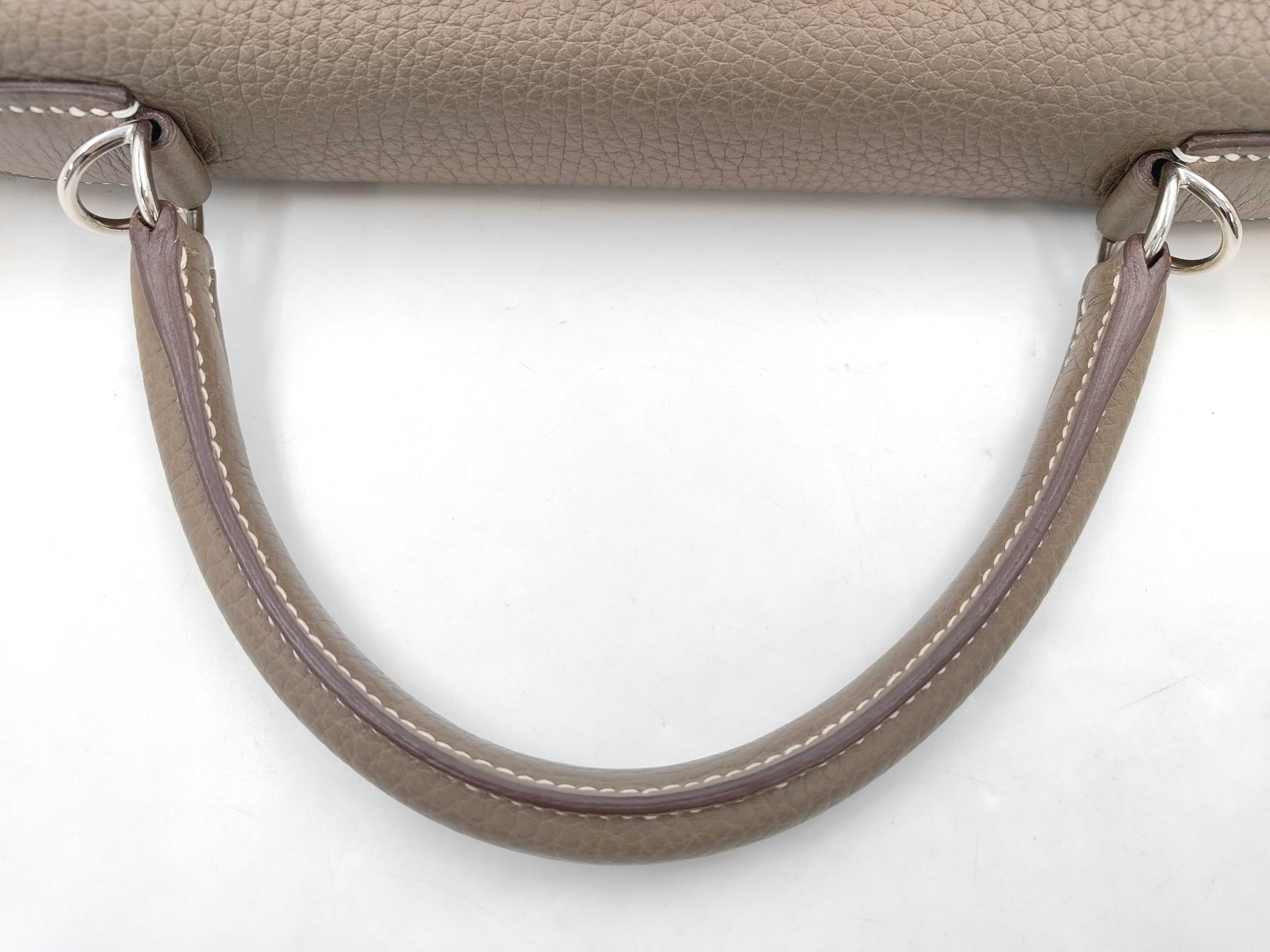 Kelly 32 Taurillon Leather Handbag — view 3