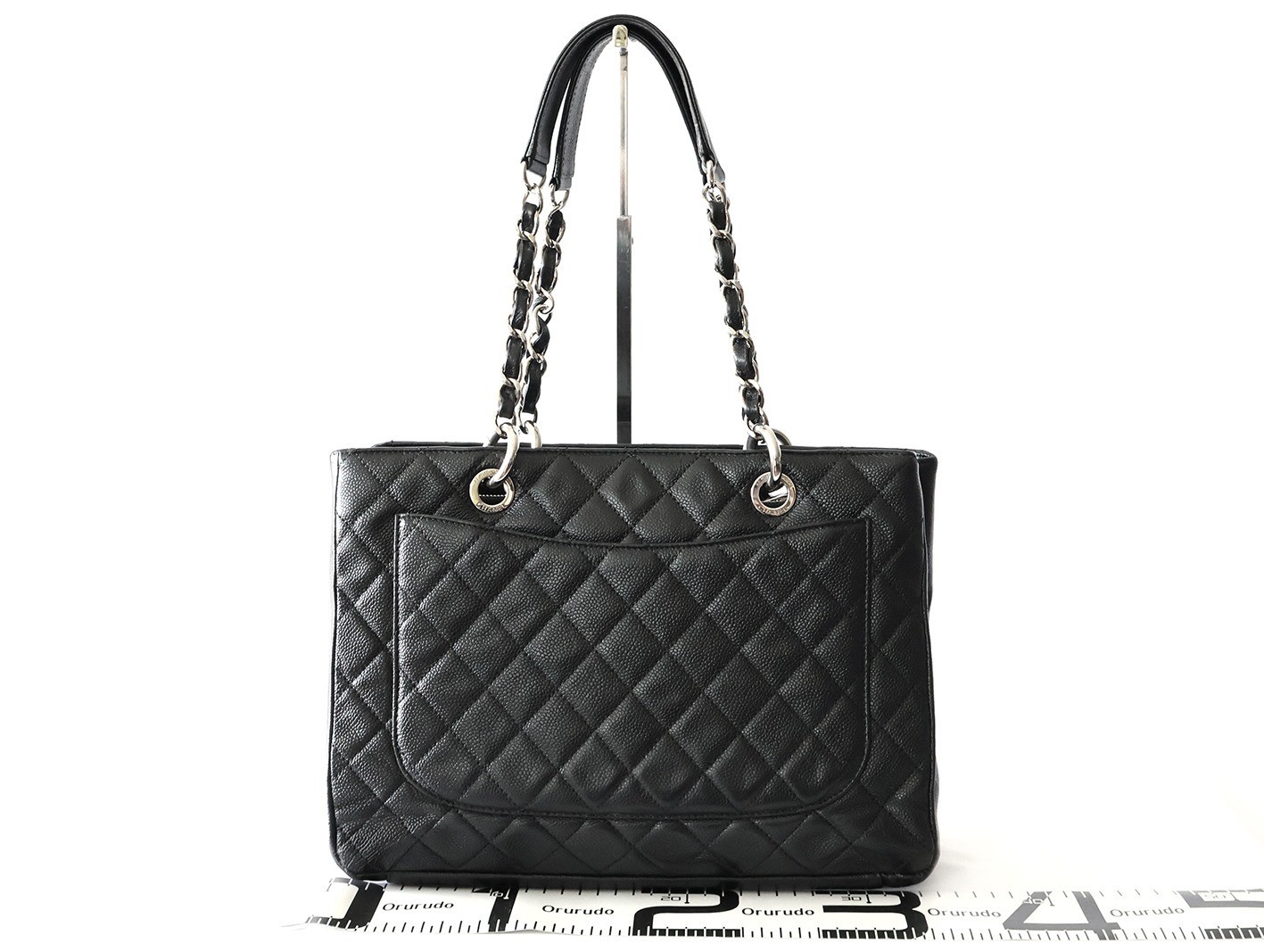 Caviar Skin GST Chain Tote Bag, Black — view 2