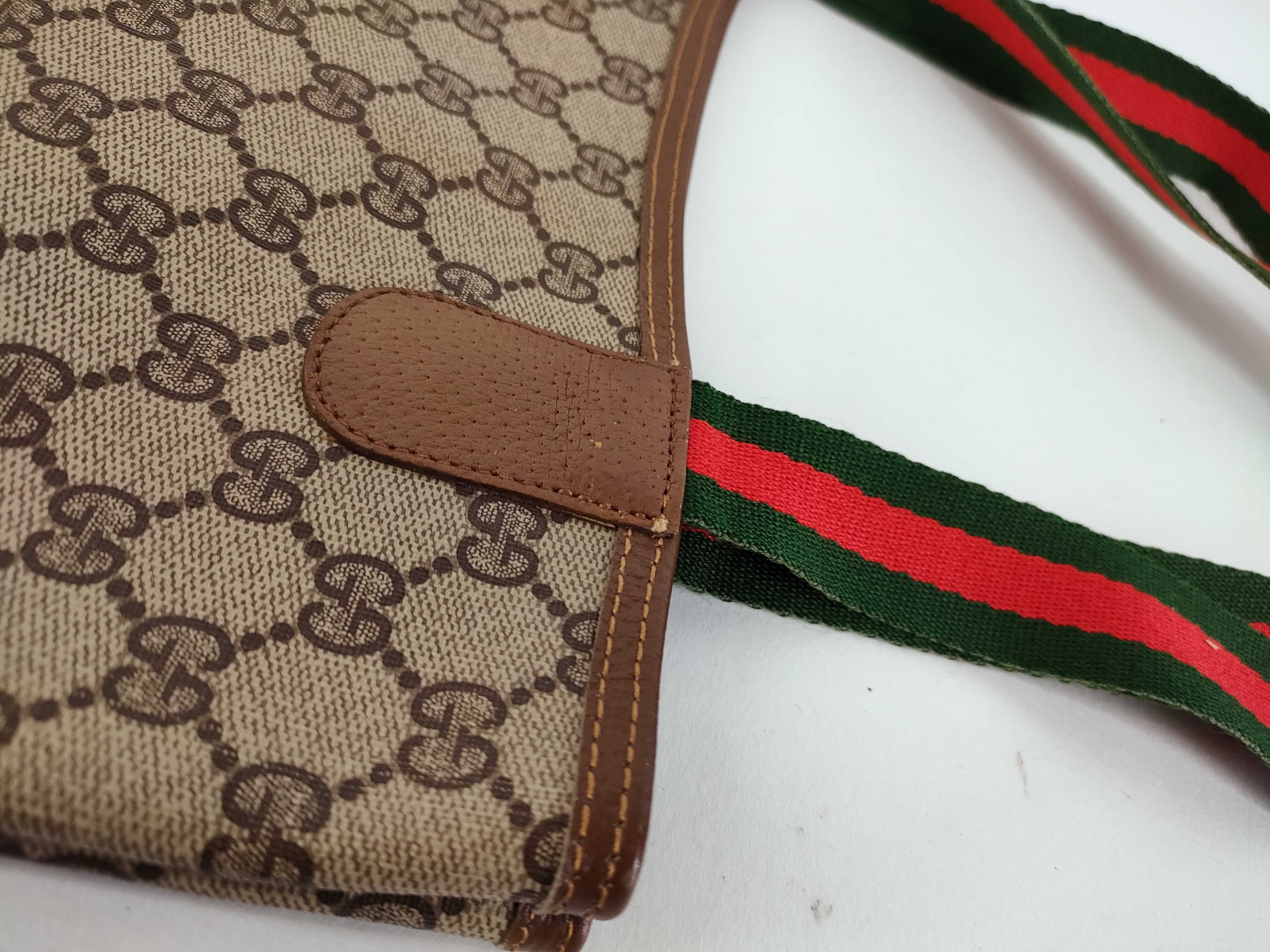 GG Canvas Shoulder Bag — view 5