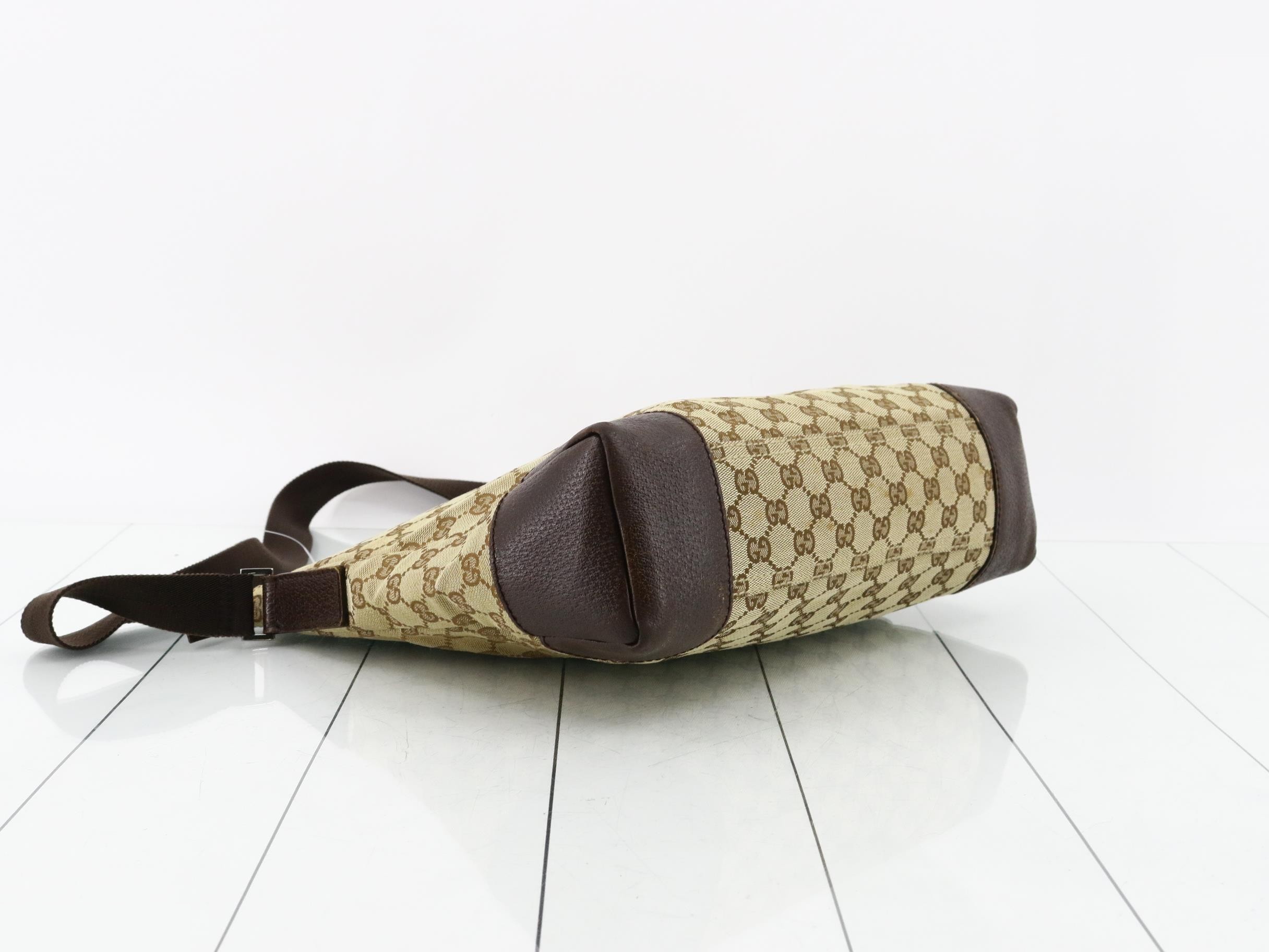 GG Canvas (Bag) - Shoulder Bag — view 5