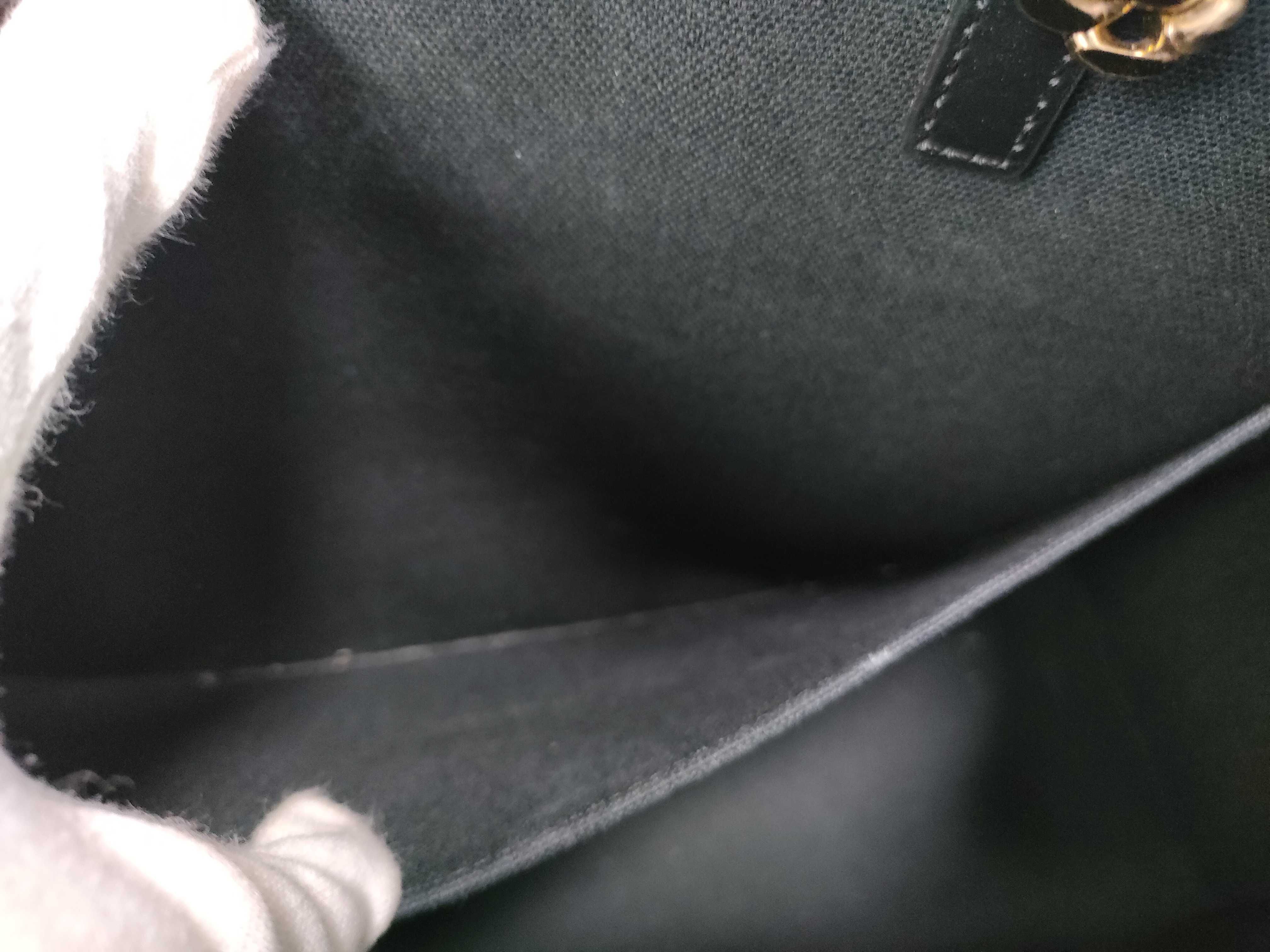 TR-4G Tote Bag — view 15