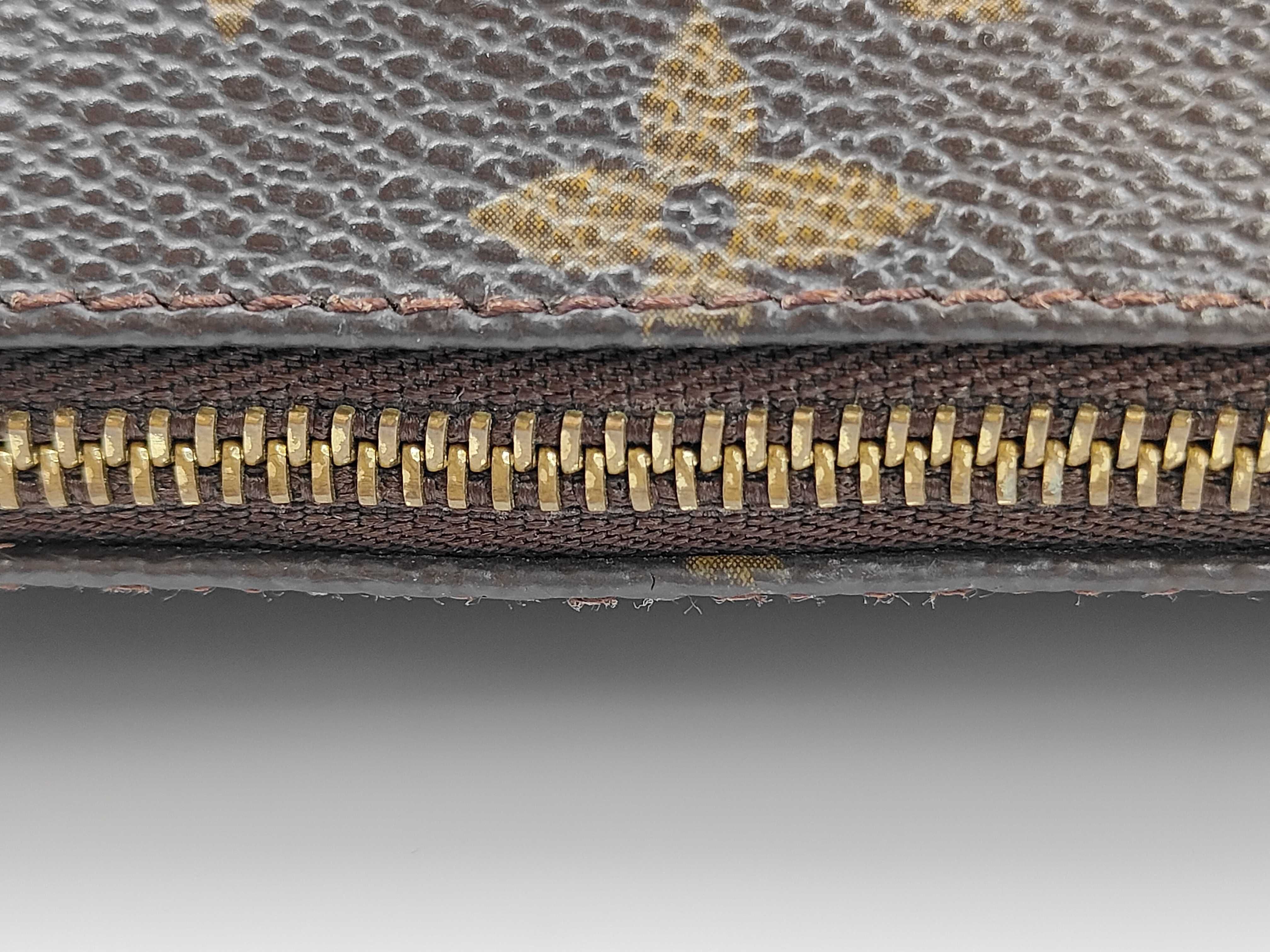 Monogram LV Accessoires Pouch — view 6