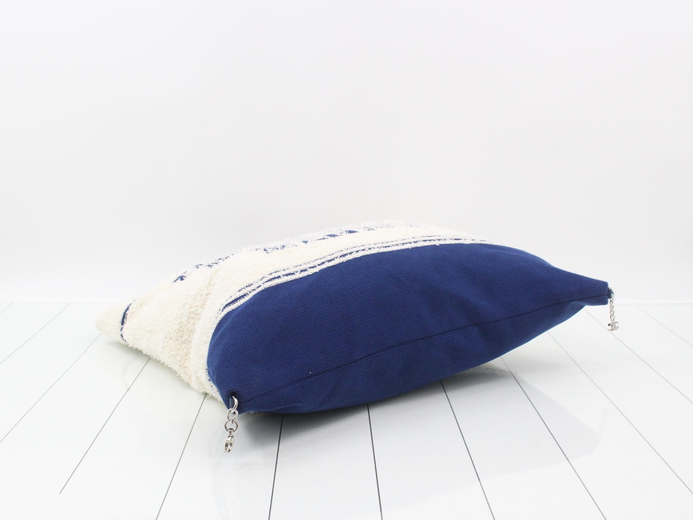 Large Shopping Bag, Terry Cloth, White/Blue — view 5