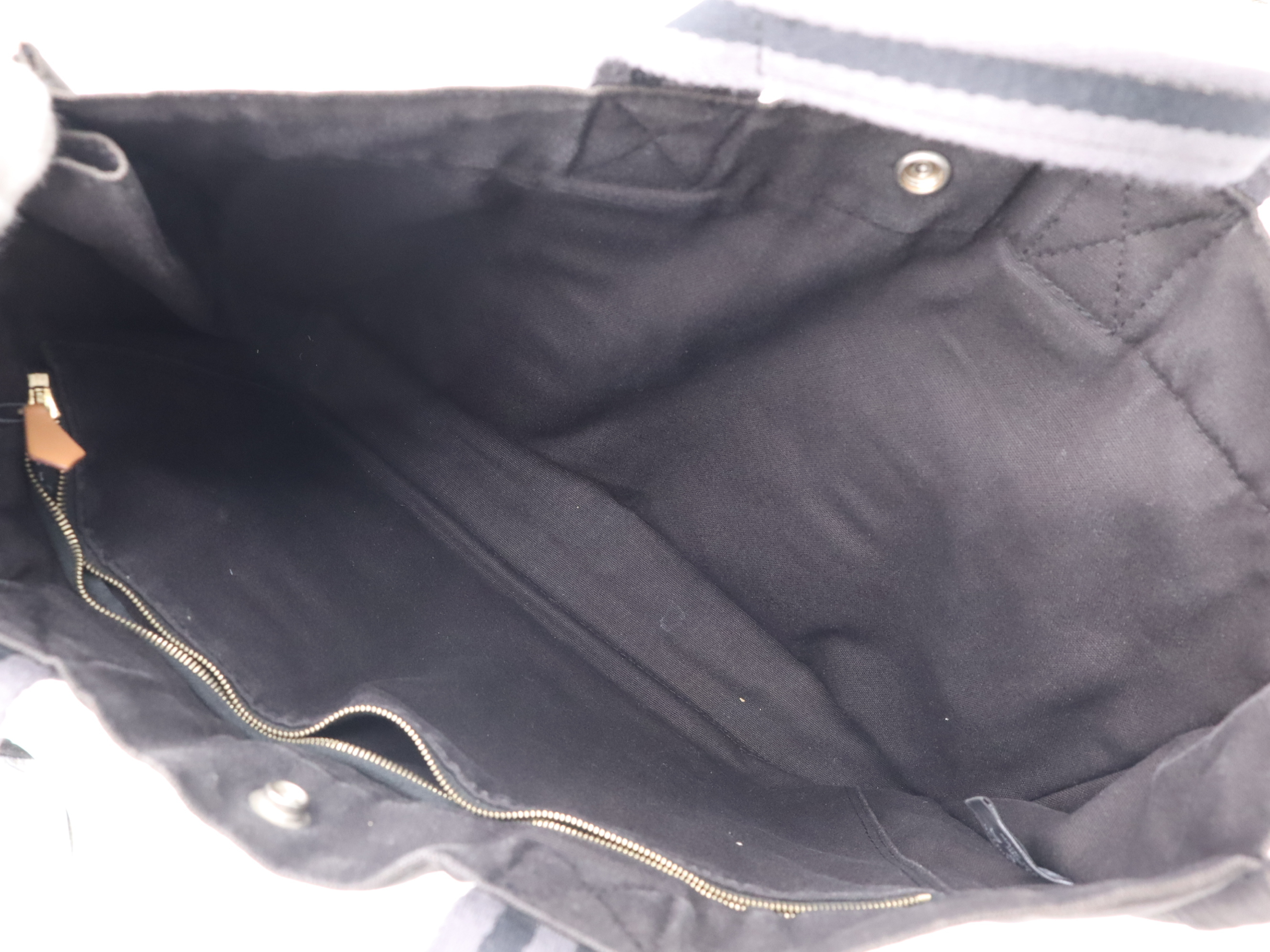 Canvas Fourre-Tout Tote MM Black with Silver Hardware Tote Bag — view 11