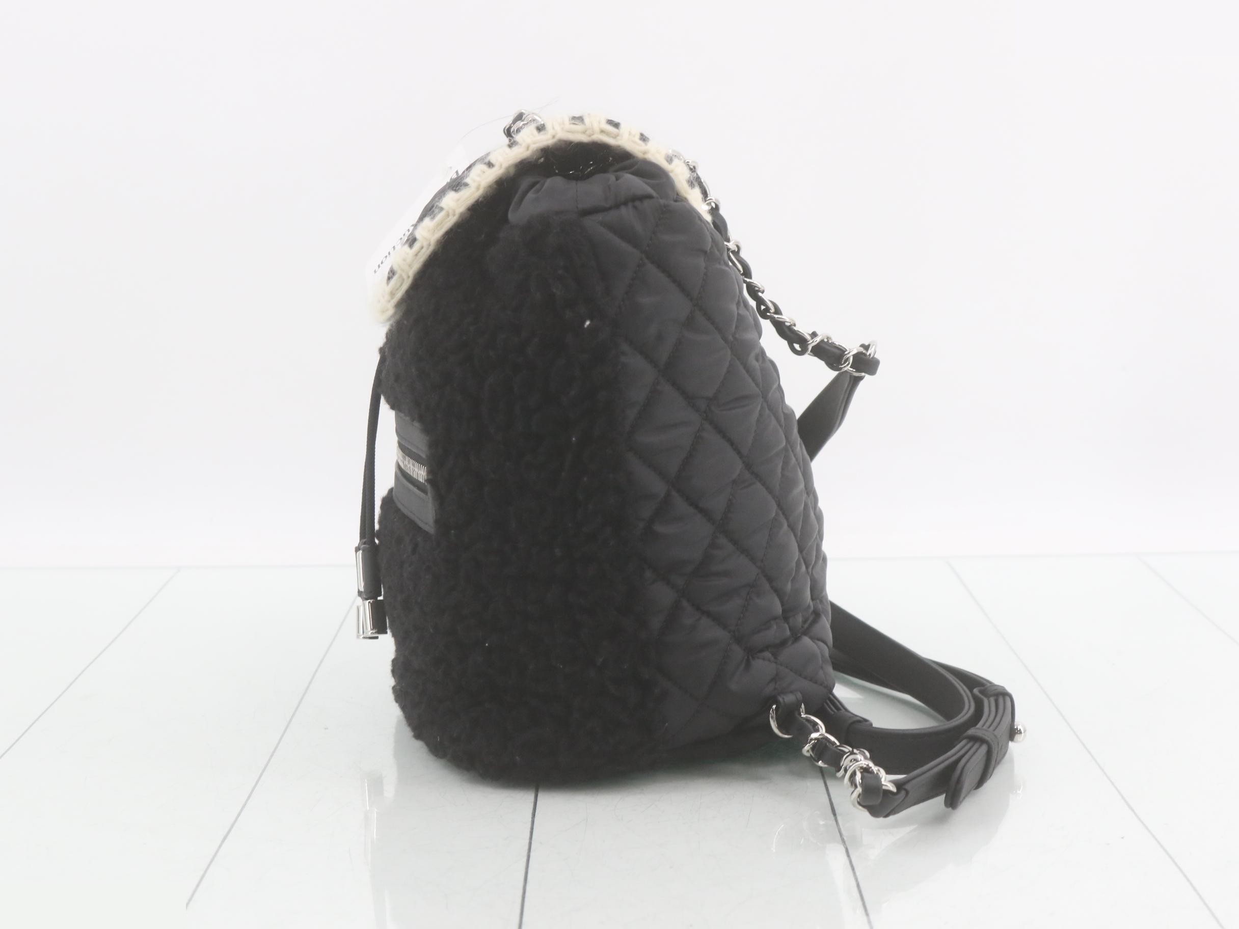57580 Coconeig Chain Backpack Black Seal — view 3
