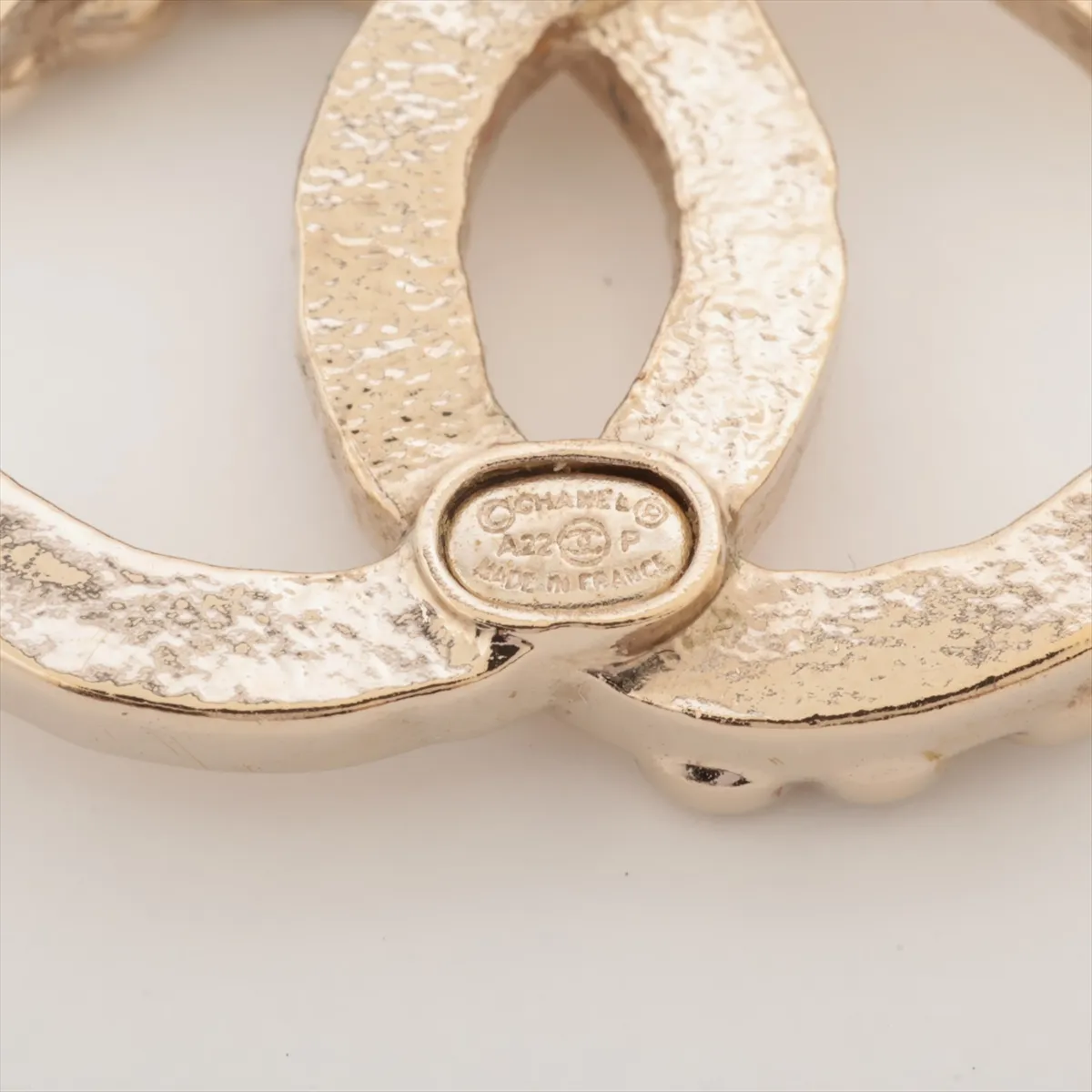 Coco Mark A22P Earrings (Pair) GP x Rhinestone Gold - — view 5