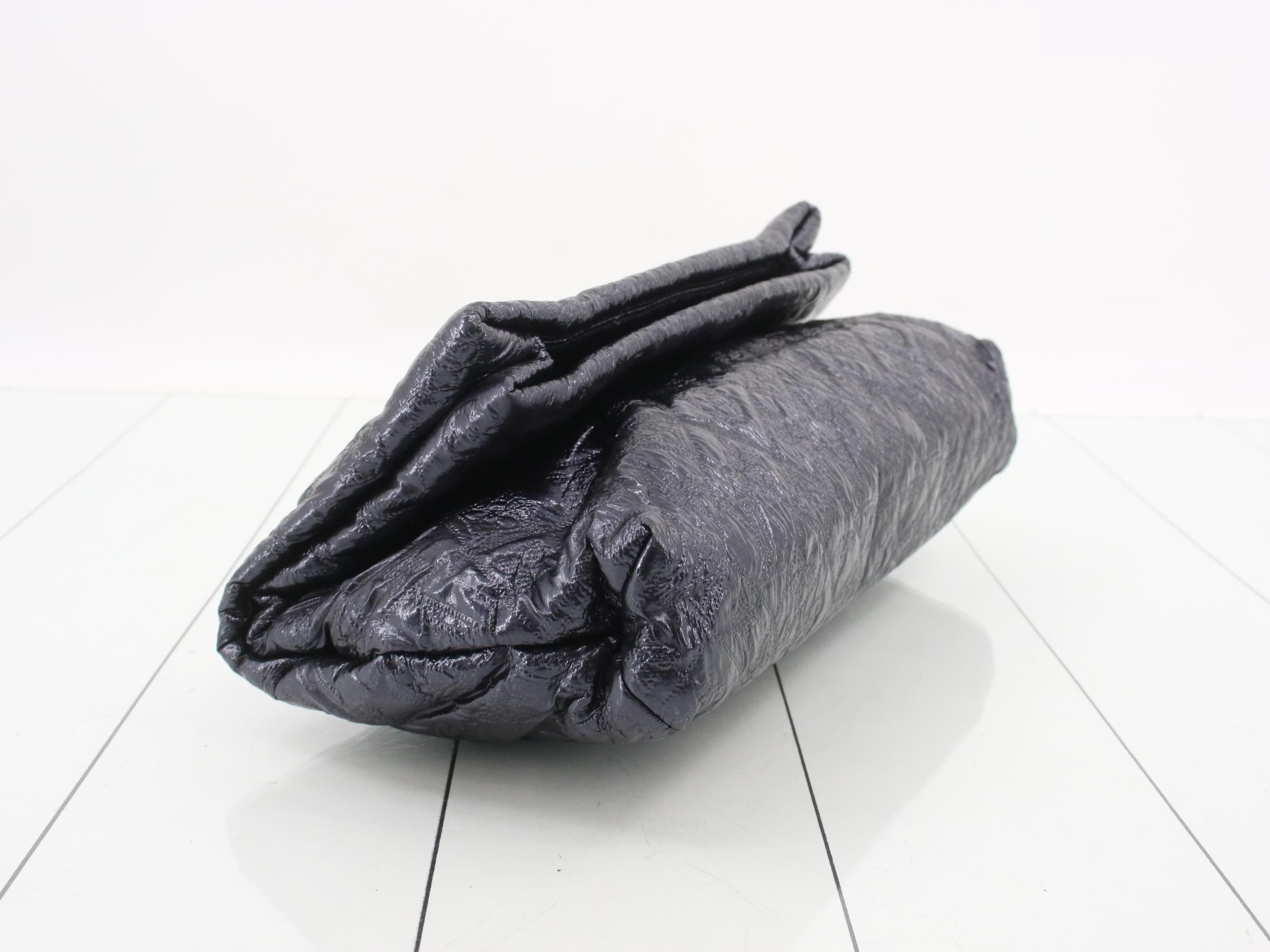 Vinyl clutch bag, second bag, black, metal plate — view 5