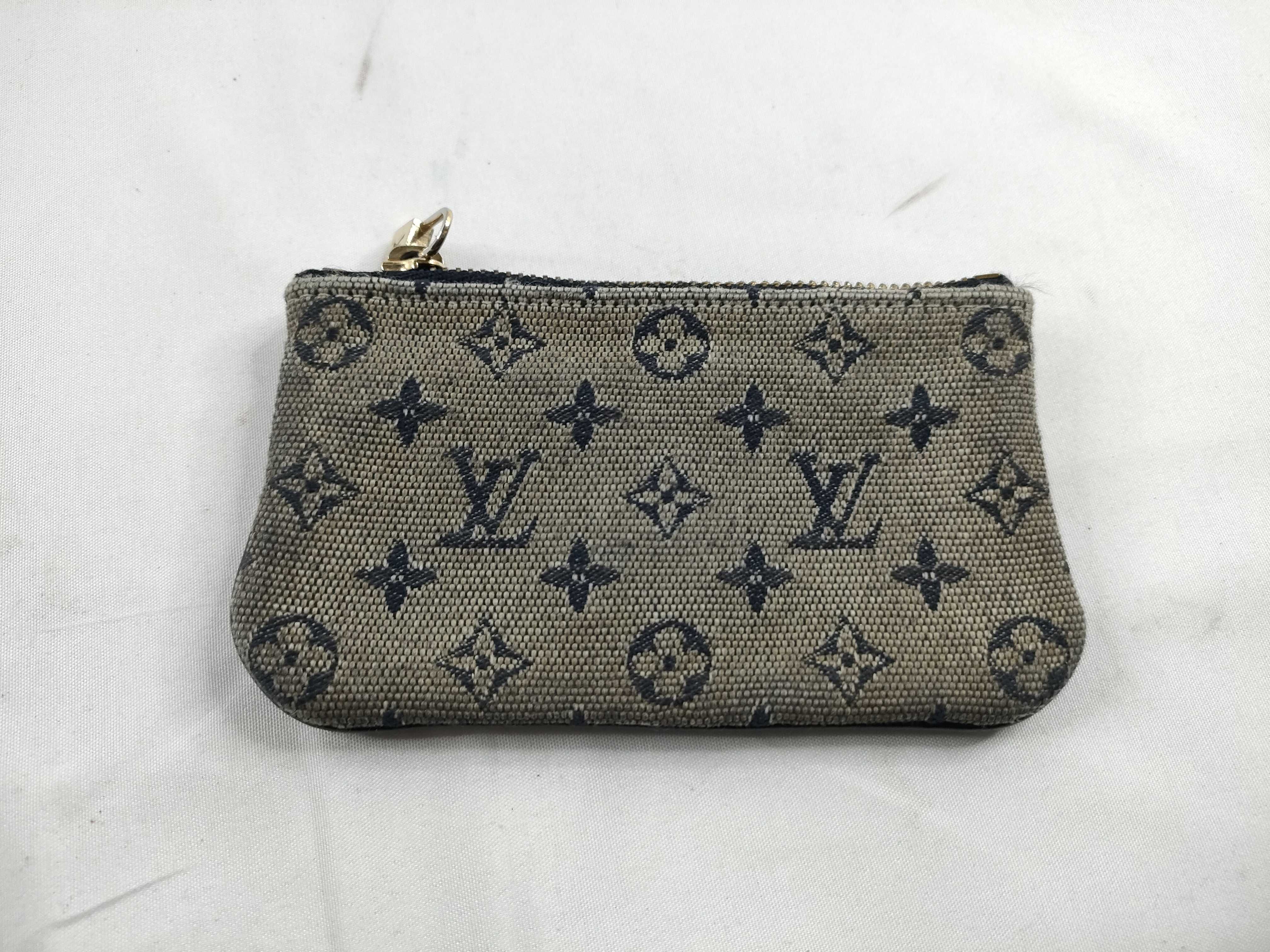 Monogram Mini LV Coin Case
