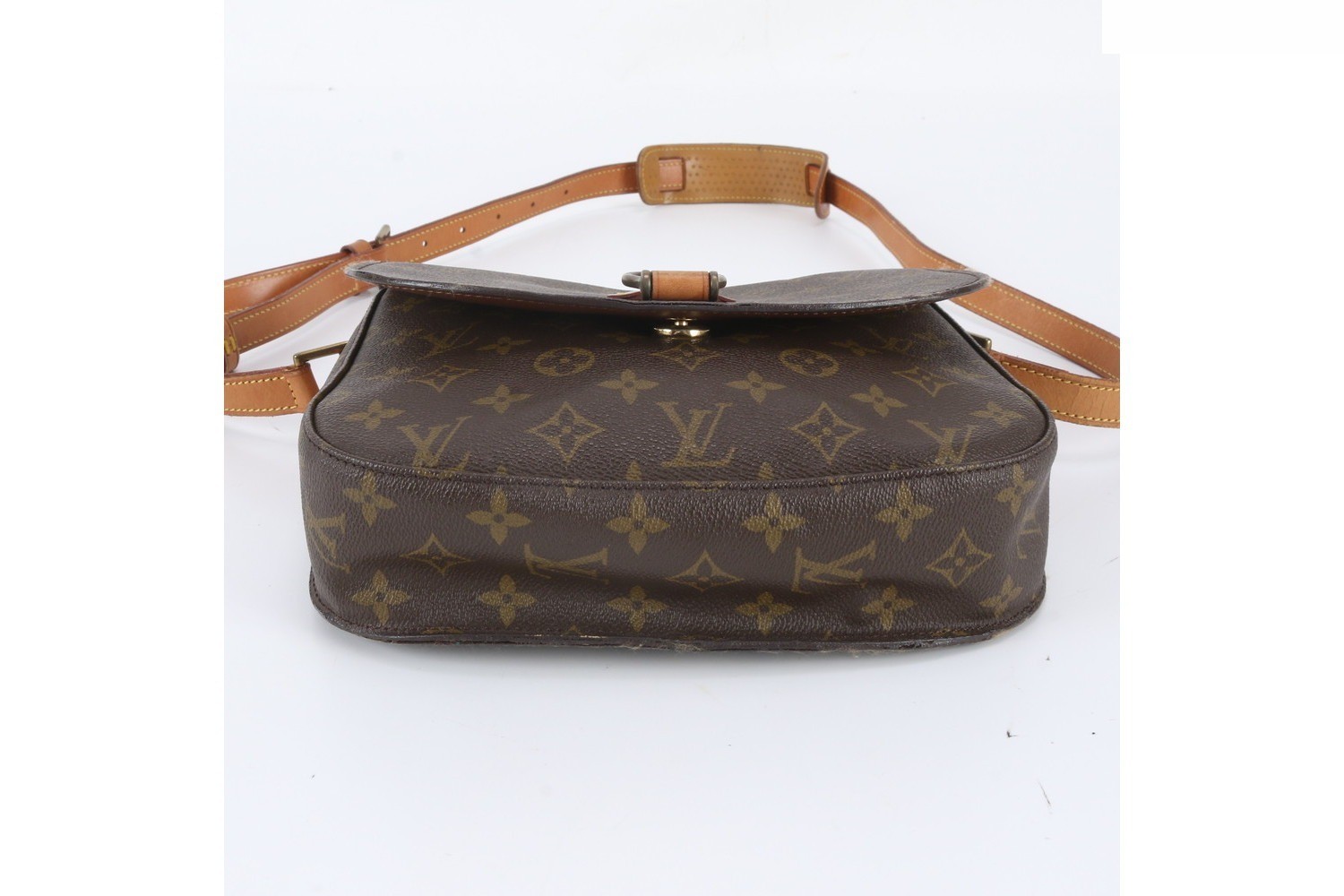 Monogram Saint Cloud GM M51242 Leather Shoulder Bag — view 5