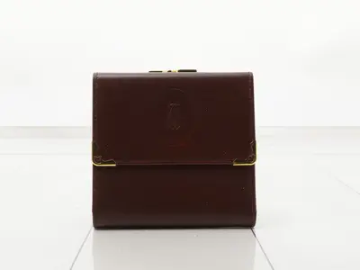 Must Line coin purse