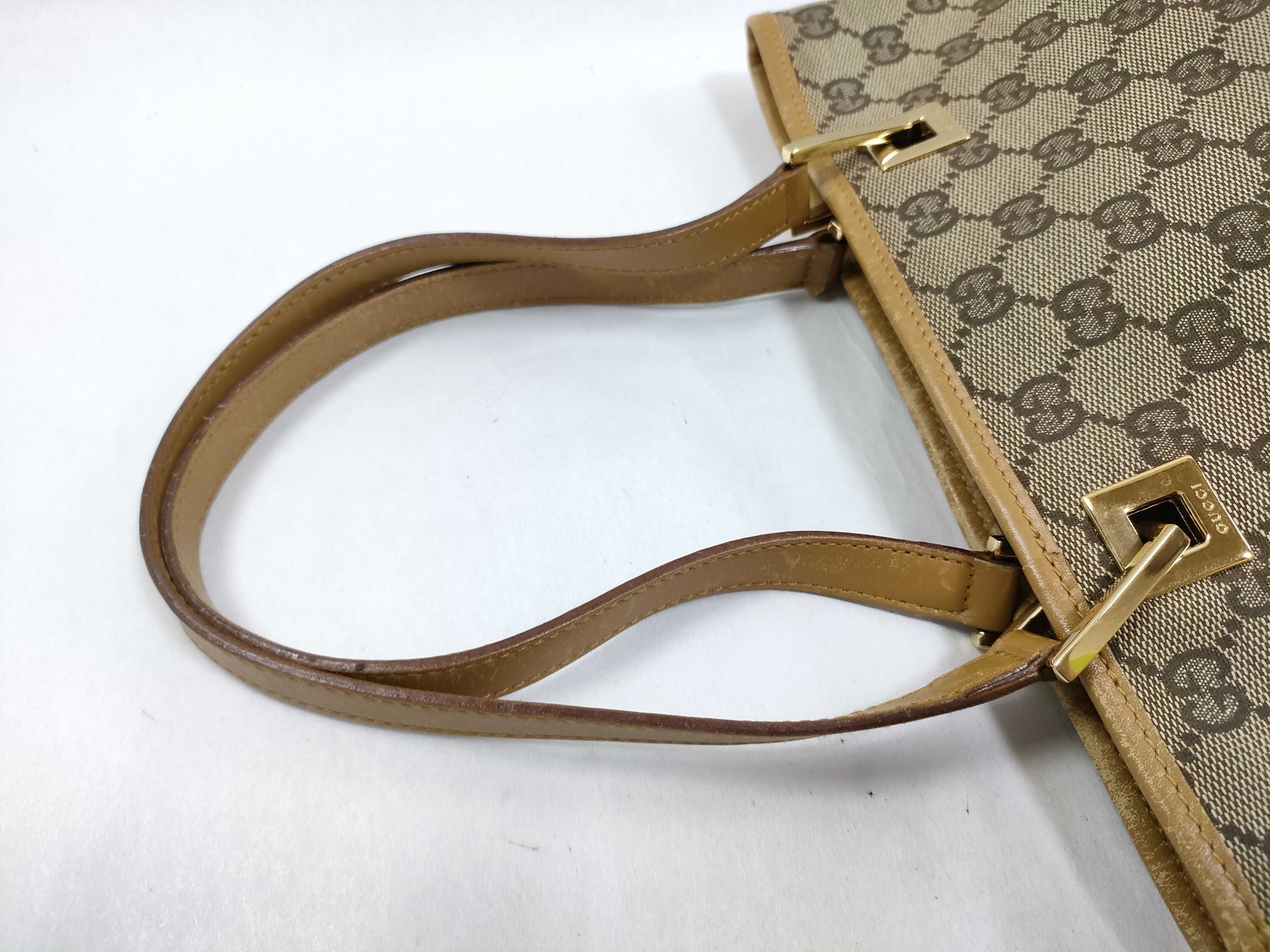 handbag — view 3