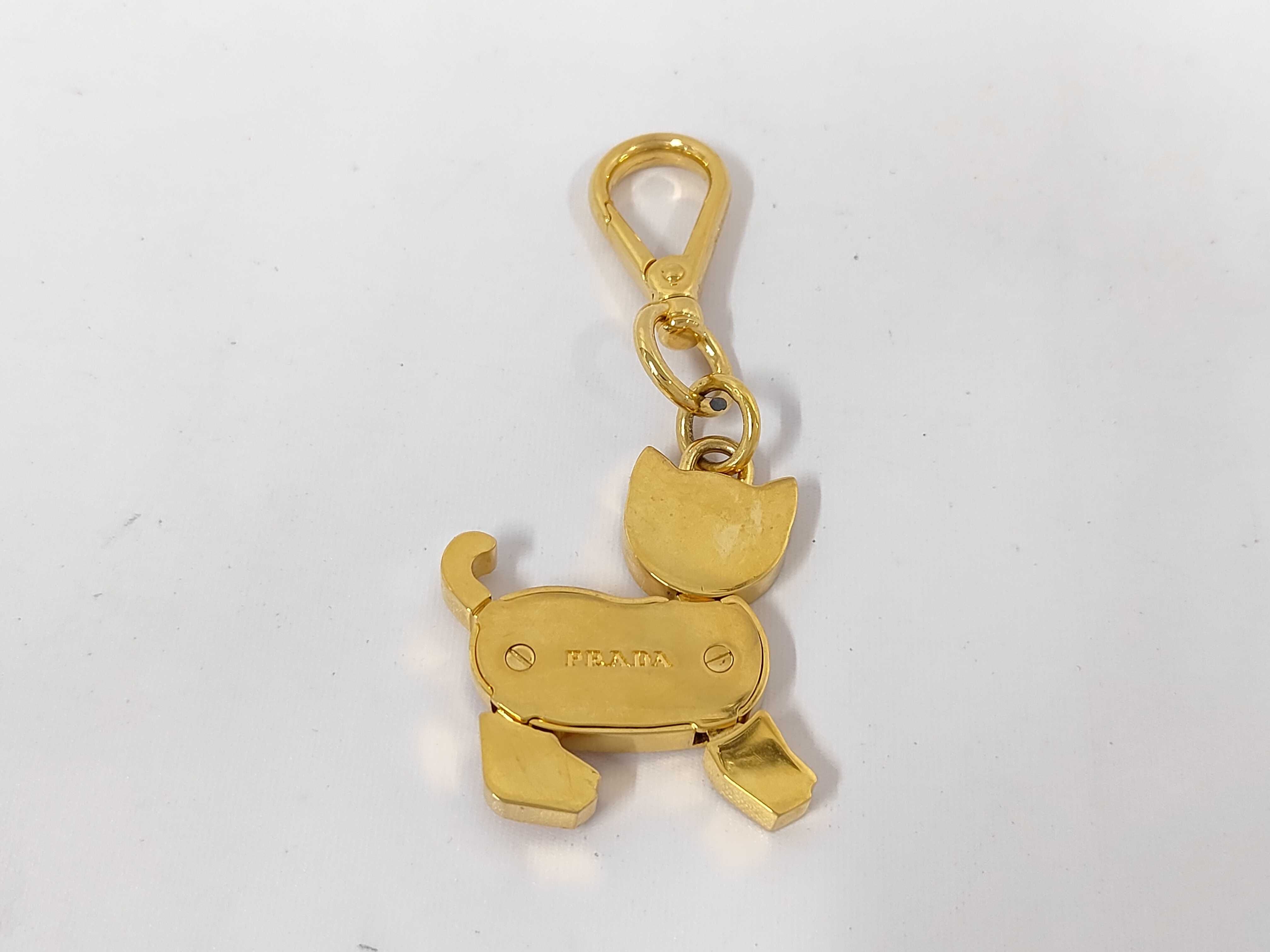 cat key charm — view 2