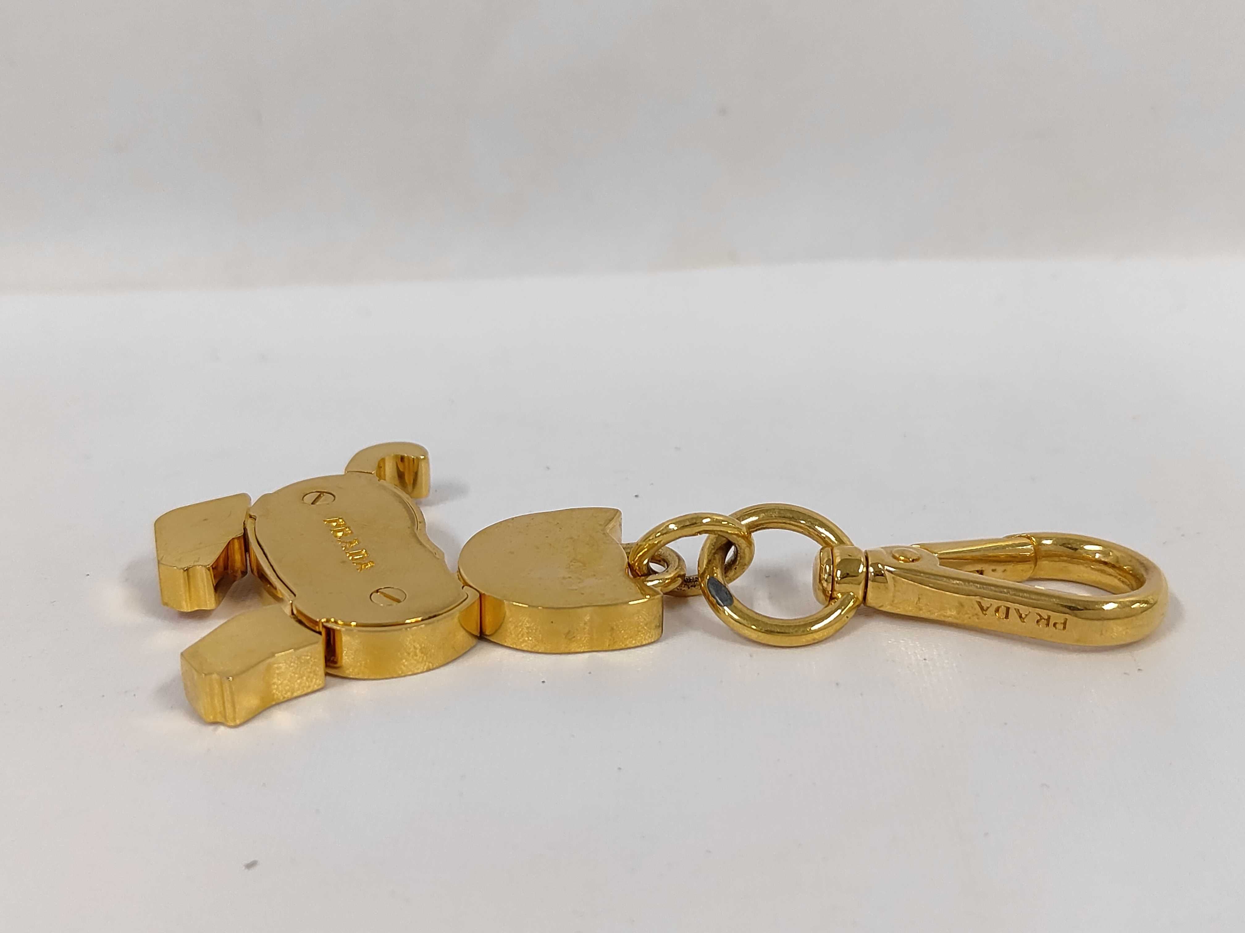 cat key charm — view 3