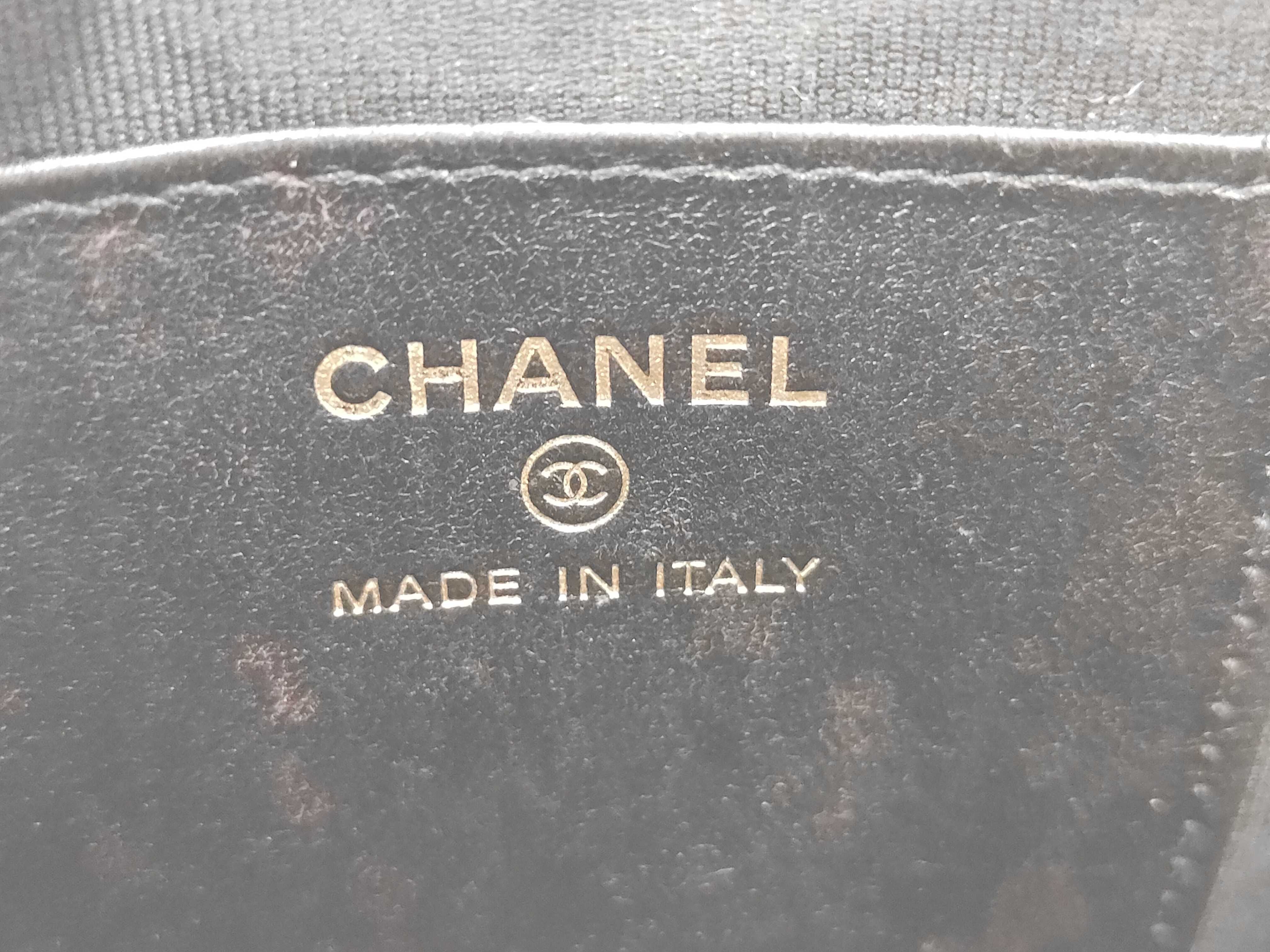 Velour Matelassé Black Shoulder Bag — view 8