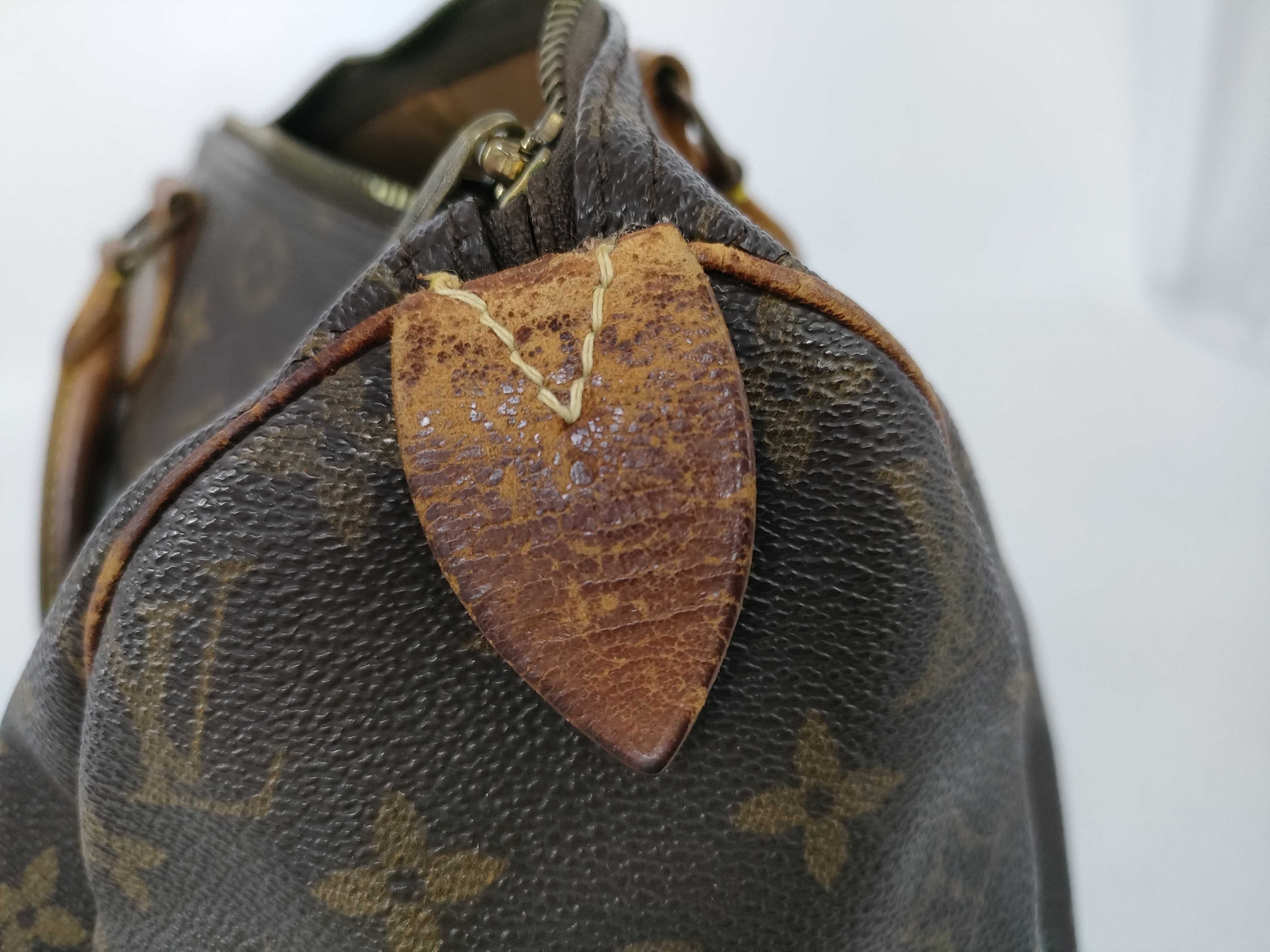 Monogram Louis Vuitton Speedy Handbag — view 12