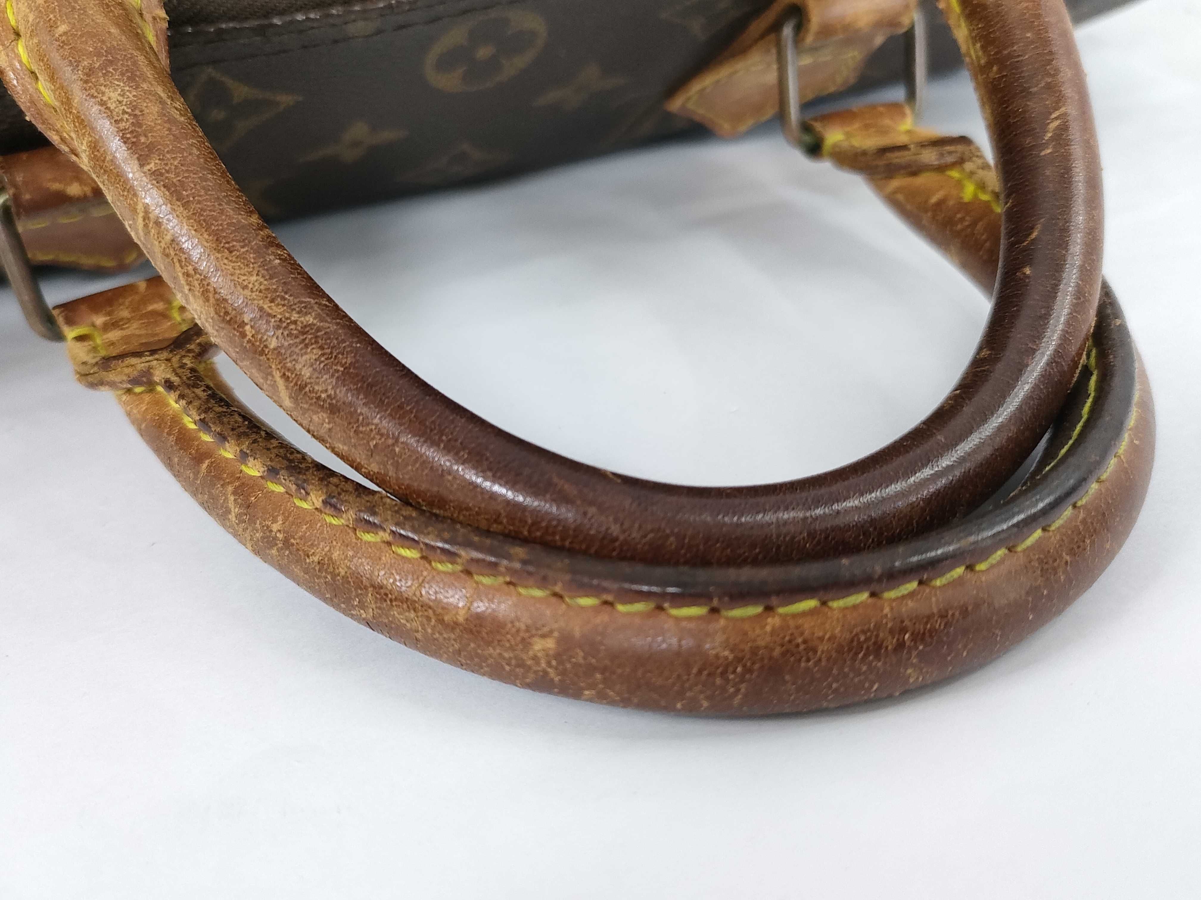 Monogram Louis Vuitton Speedy Handbag — view 4
